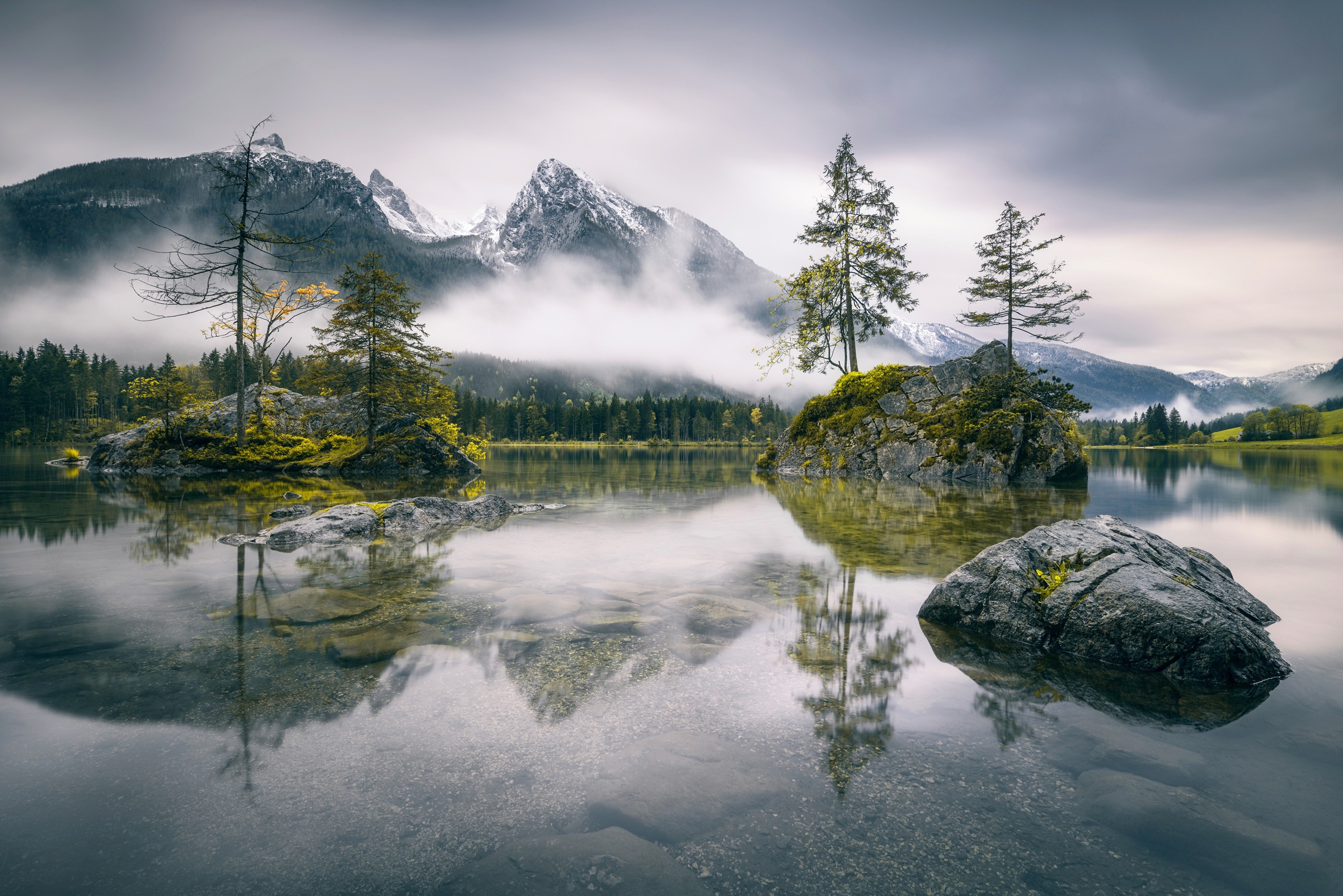 Image of Papermoon Fototapete »Photo-Art DIRK WIEMER, REGNERISCHER MORGEN IN HINTERSEE (BAYERN)«, Vliestapete, hochwertiger Digitaldruck, inklusive Kleister bei Ackermann Versand Schweiz