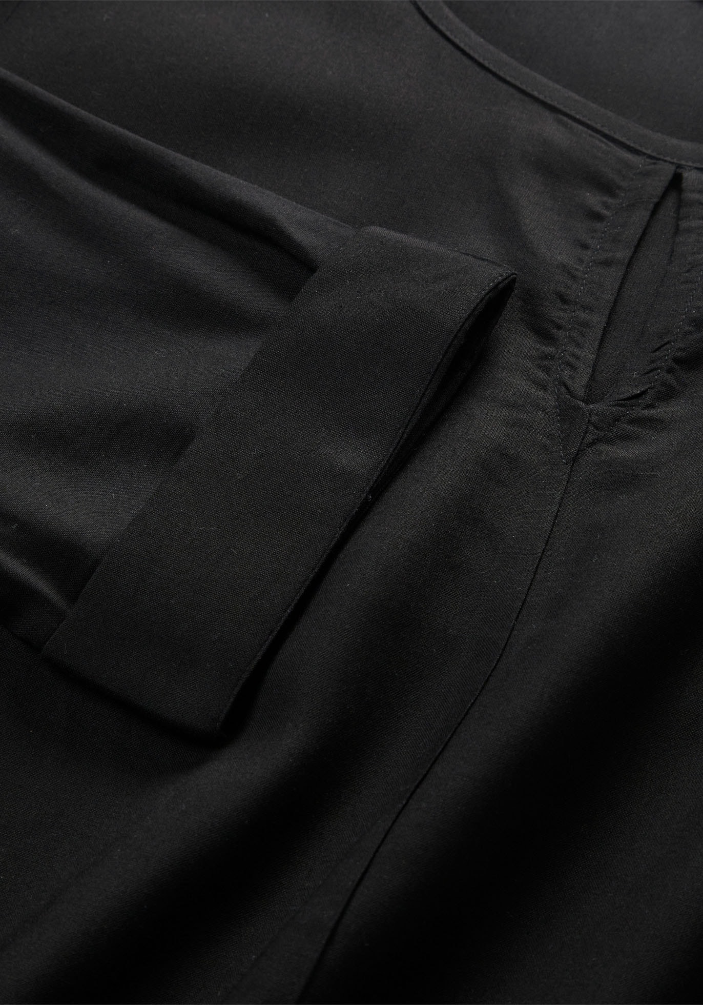 bonprix Shirtbluse »Blusenshirt aus reiner Viskose« Oversize-Passform, mit Zipfelsaum, mit Ausschnittdetail, 3/4-Ärmel