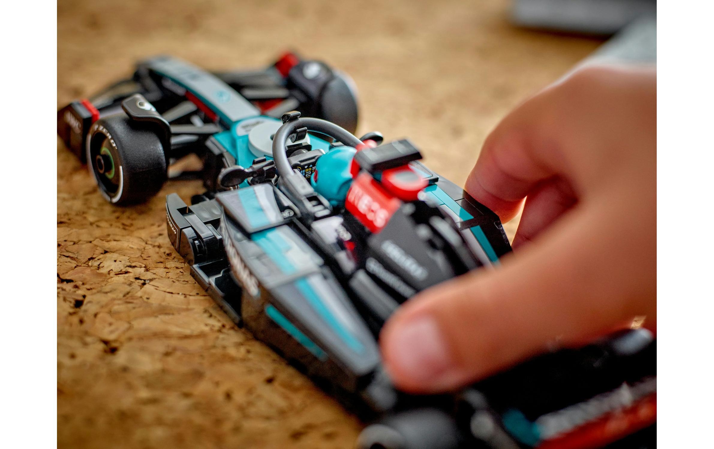 LEGO® Spielbausteine »Speed Champions Mercedes-AMG F1 W15 Rennauto 77244«