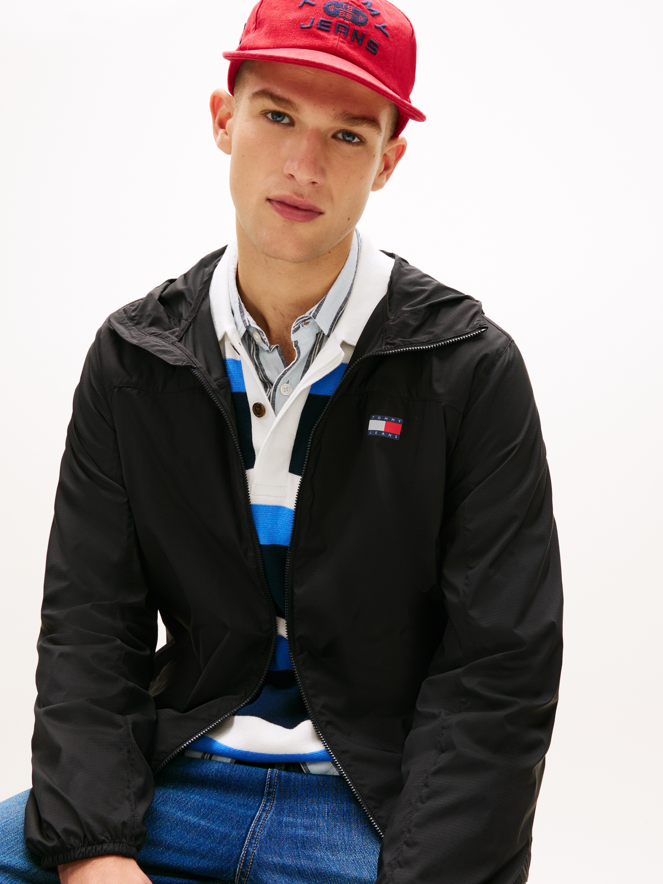 Tommy Jeans Veste d'extérieur »TJM OUTDOOR SHELL« mit Kapuze Windsheeter Windjacke Packable Fahrradjacke Regular fit mit Kapuze