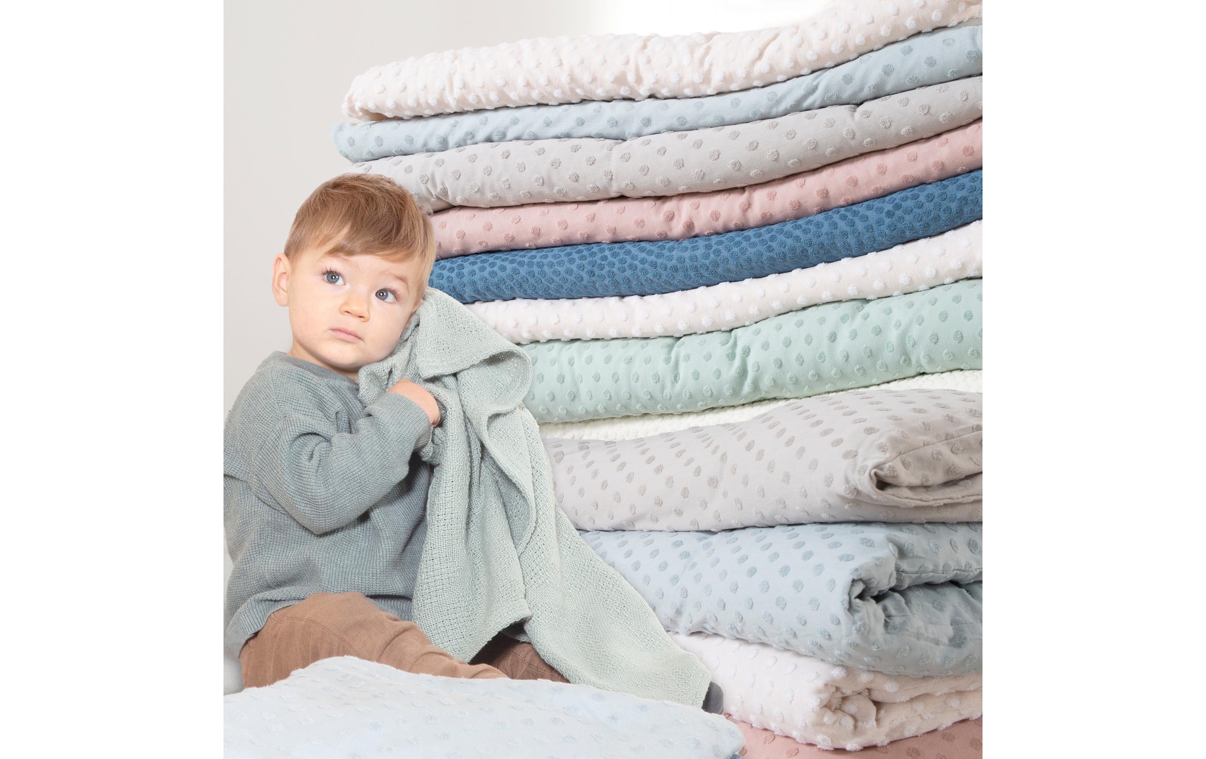 roba® Kinderbettwäsche »Frosty almond 80 x 80 cm + 35 x 40 cm«