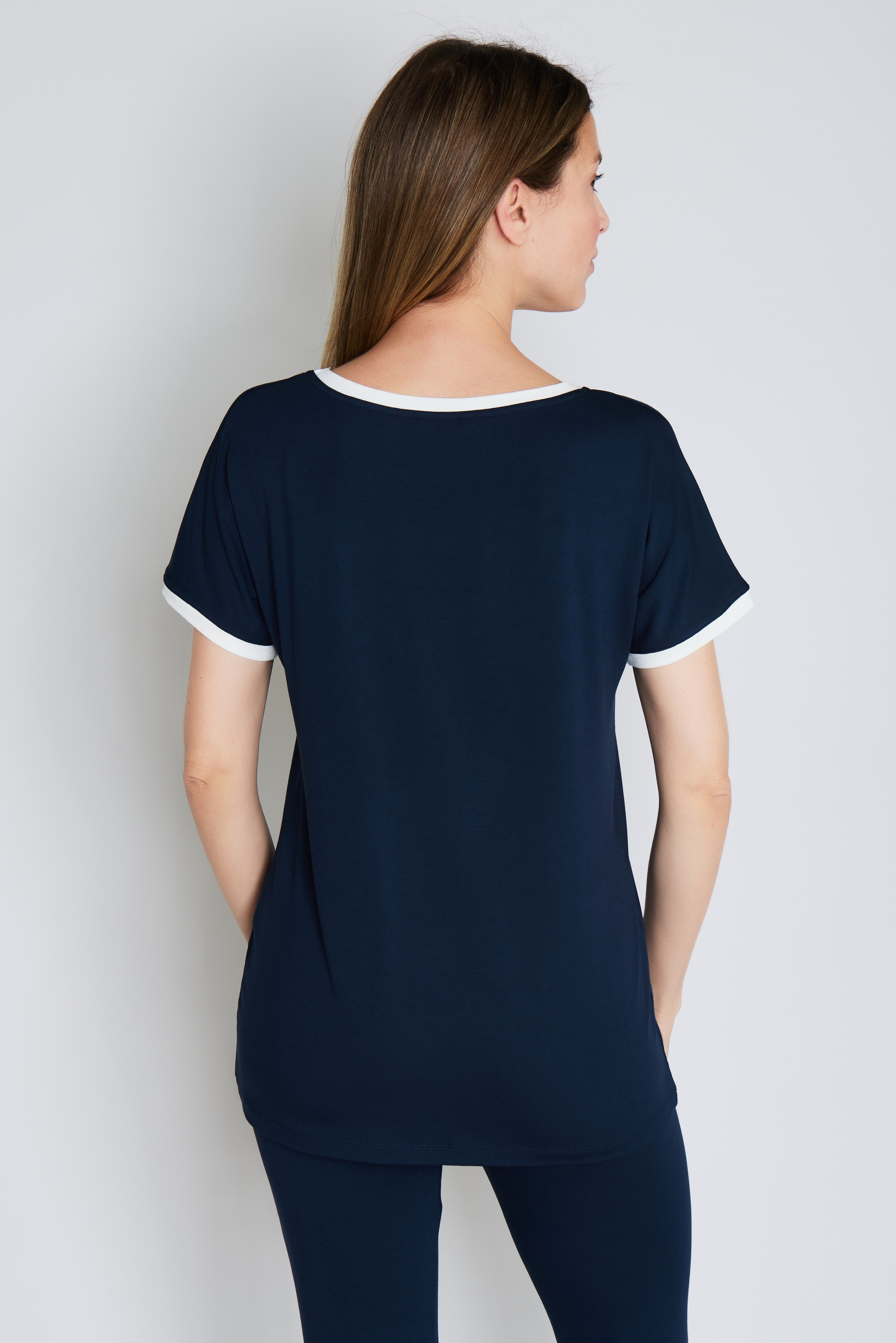 JOOP! T-Shirt »Move« mit kontrastierendem Rundhalsausschnitt