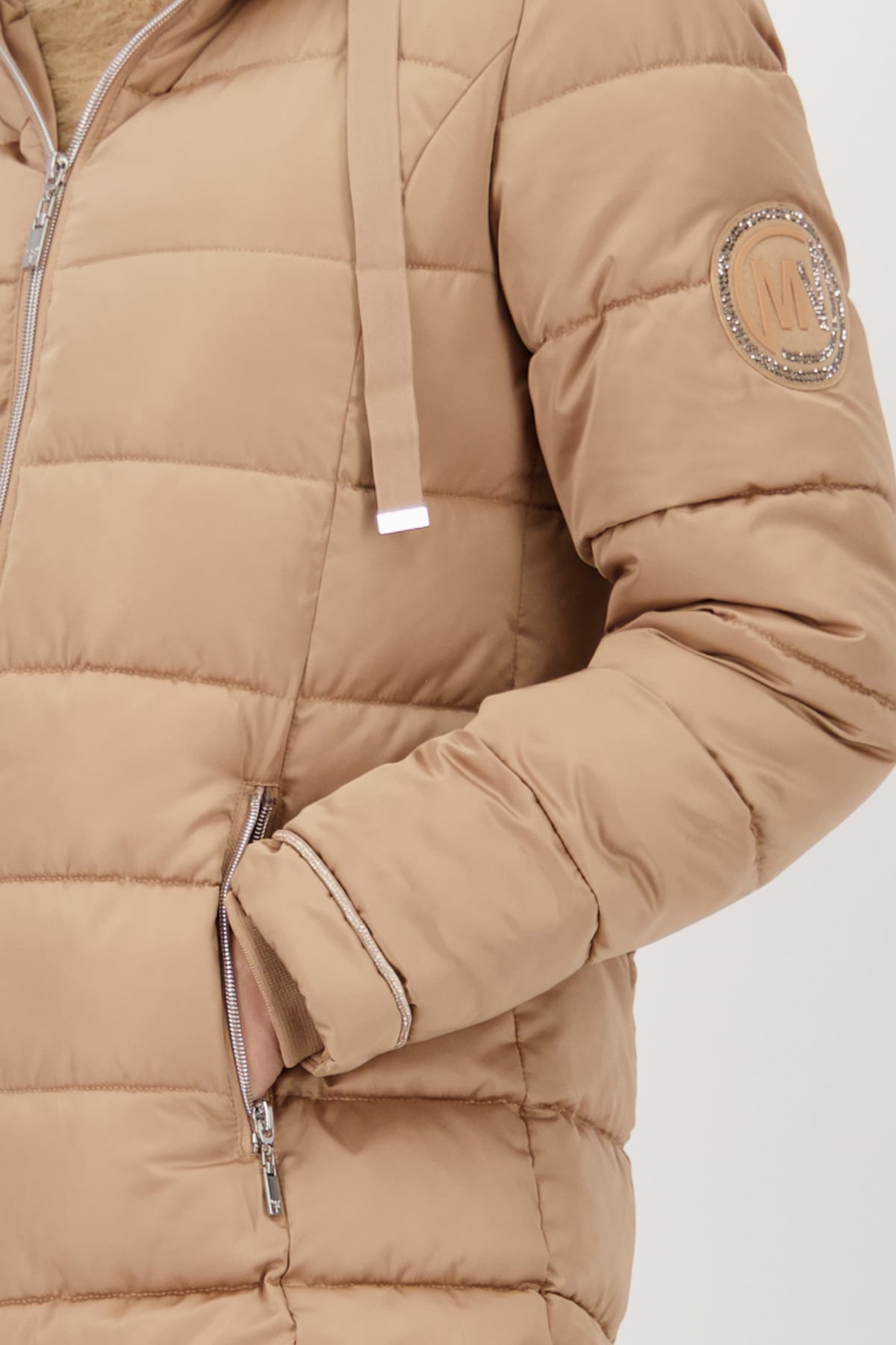 Monari Steppmantel Regular fit mit Rundhalsausschnitt und Kapuze