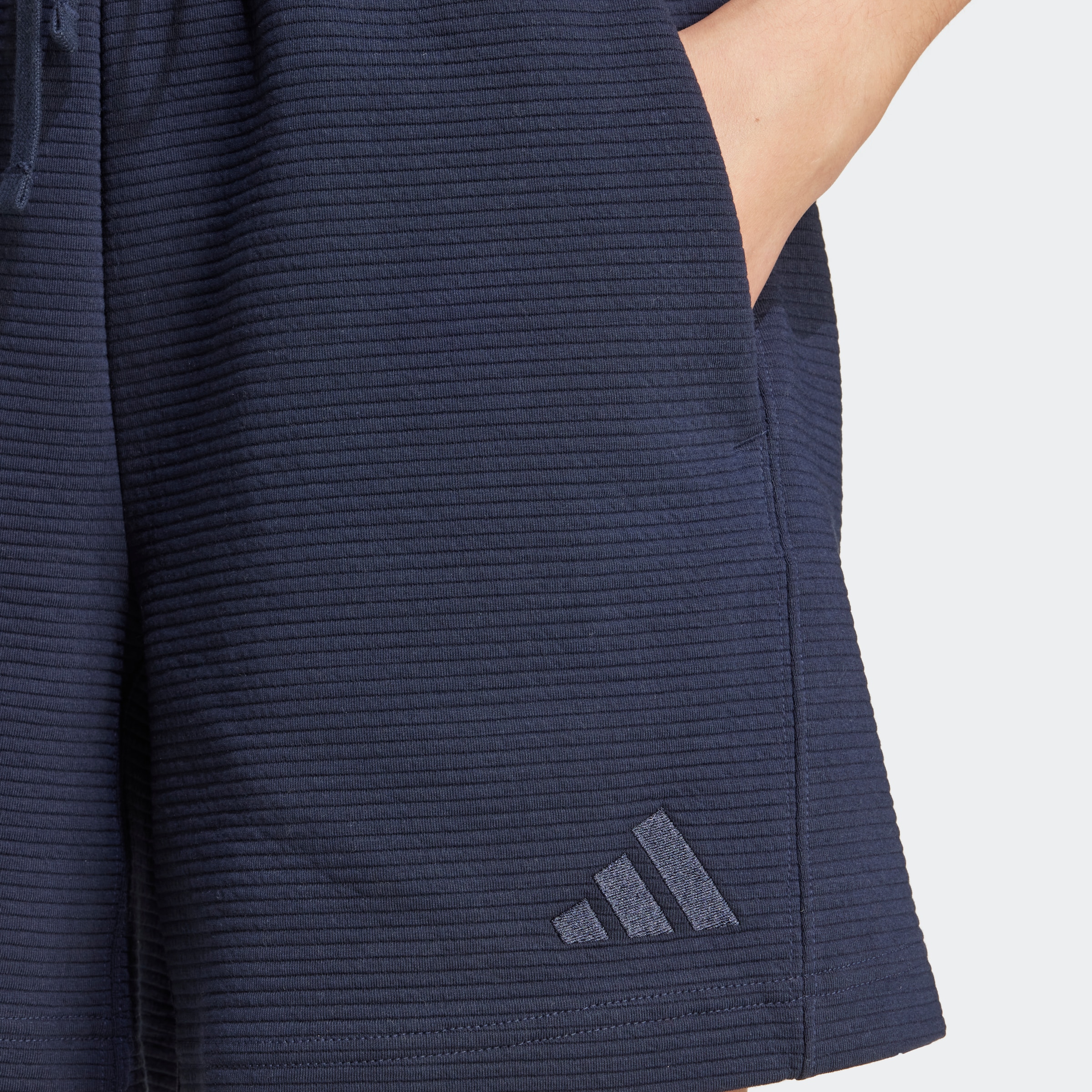 adidas Sportswear Shorts »W ALL SZN L SHO«, (1 tlg.)