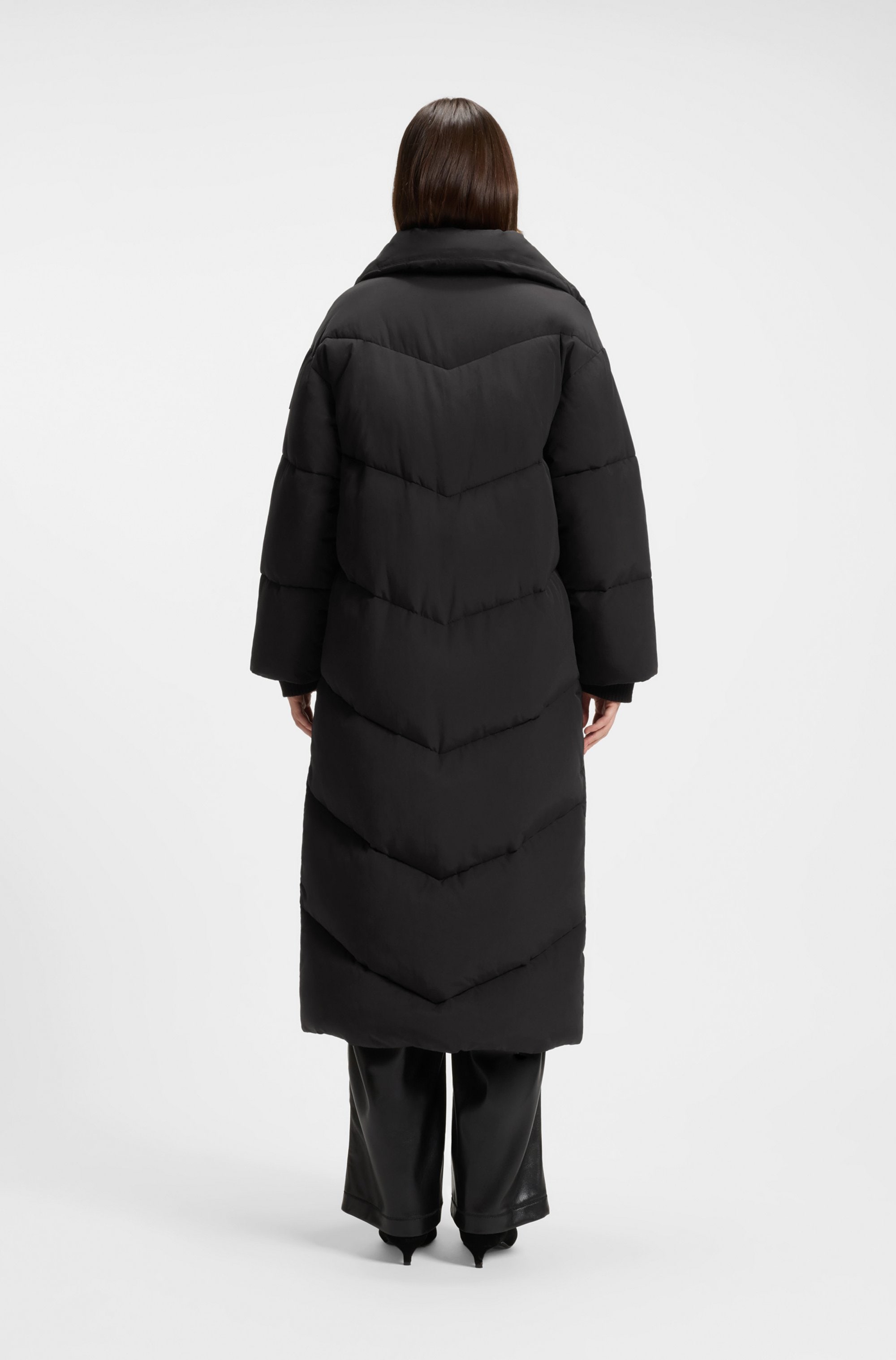 BOSS ORANGE Steppmantel »Pyrani Premium Damenmode«, mit Stehkragen, arktischer Parka-Stil
