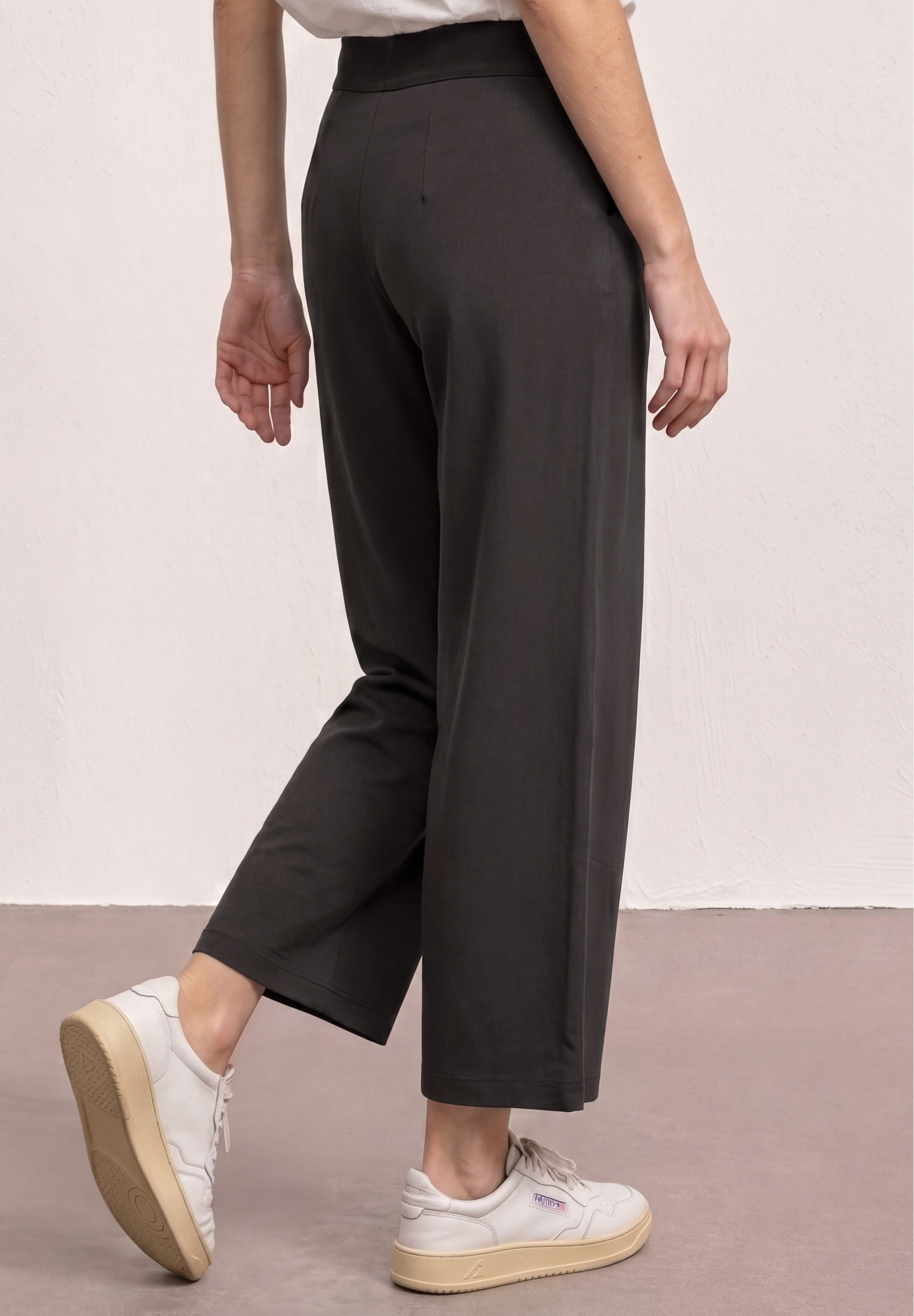 STREET ONE Stoffhose »Style Emee«  im Loose Fit