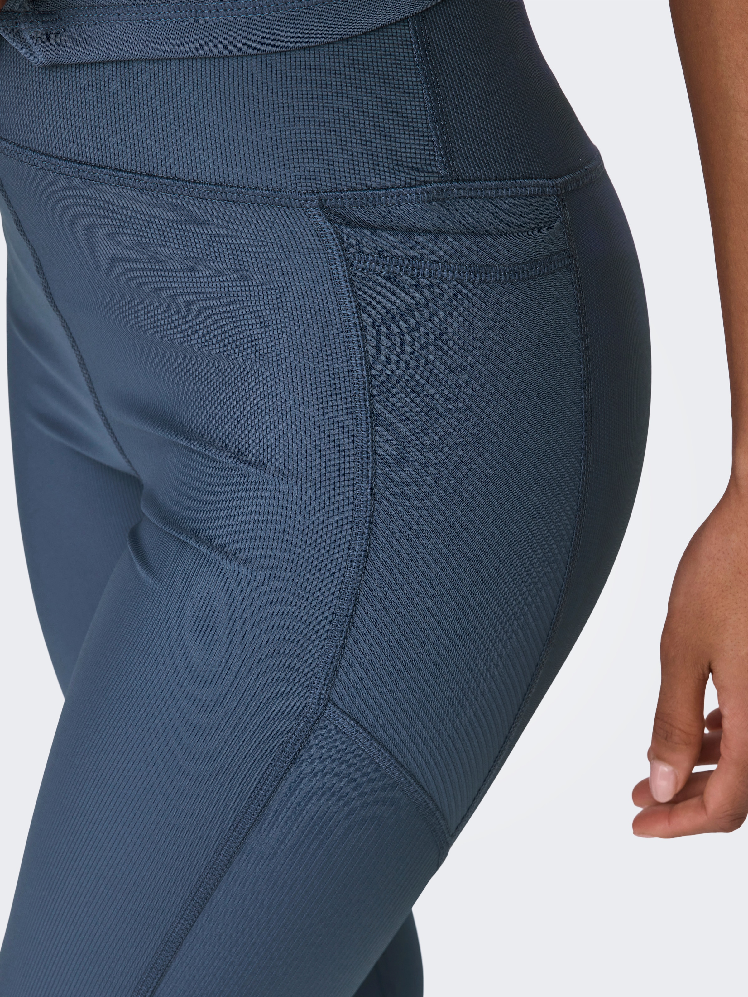 ONLY Play Trainingstights »ONPJANA HW TRAIN TIGHTS - NOOS«, mit praktischer Handytasche