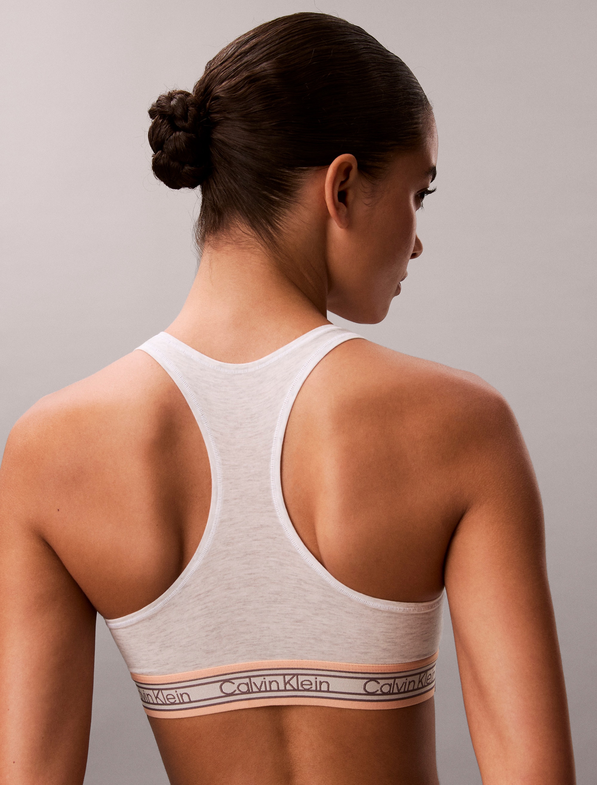 Calvin Klein Underwear Soutien-gorge à bretelles coupe près du corps avec ceinture élastique