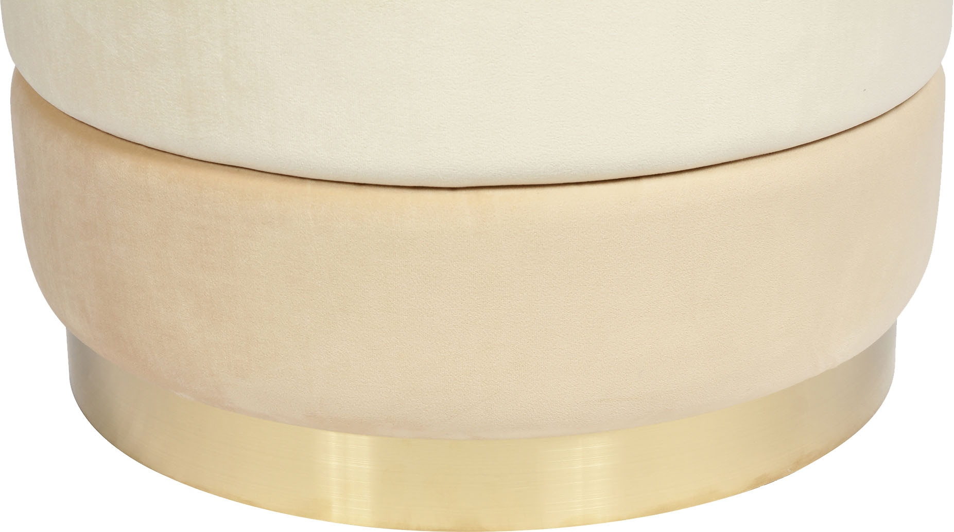 Kayoom Polsterhocker »Hocker Matilda 325, Edler Touch durch goldfarbenenen Sockel«, (1 St.), Samtbezug, farbig geschichtete Polsterung, goldfarbenener Sockel