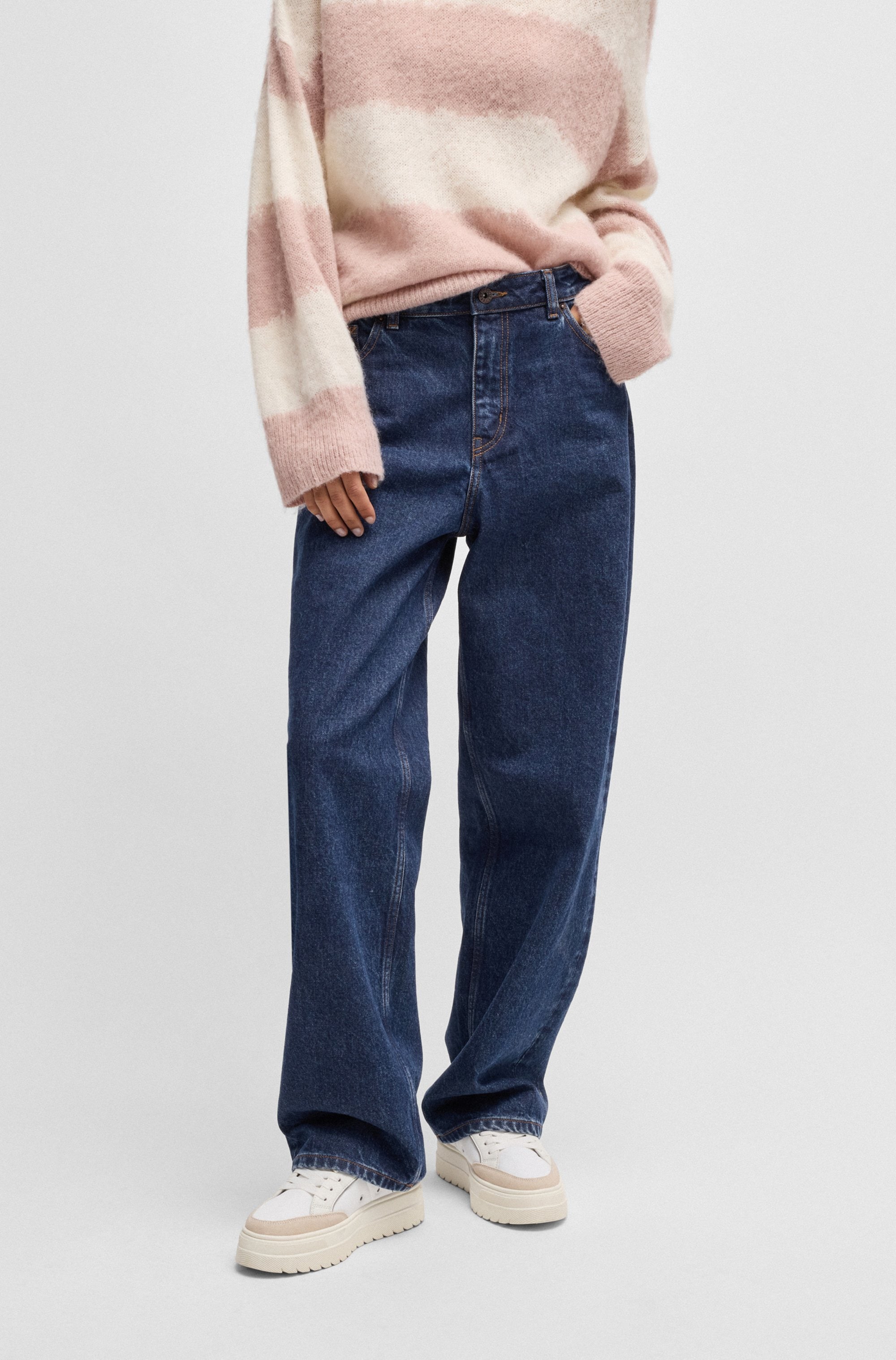 Image of HUGO Relax-fit-Jeans "Leni" mit charakteristischer Stickerei