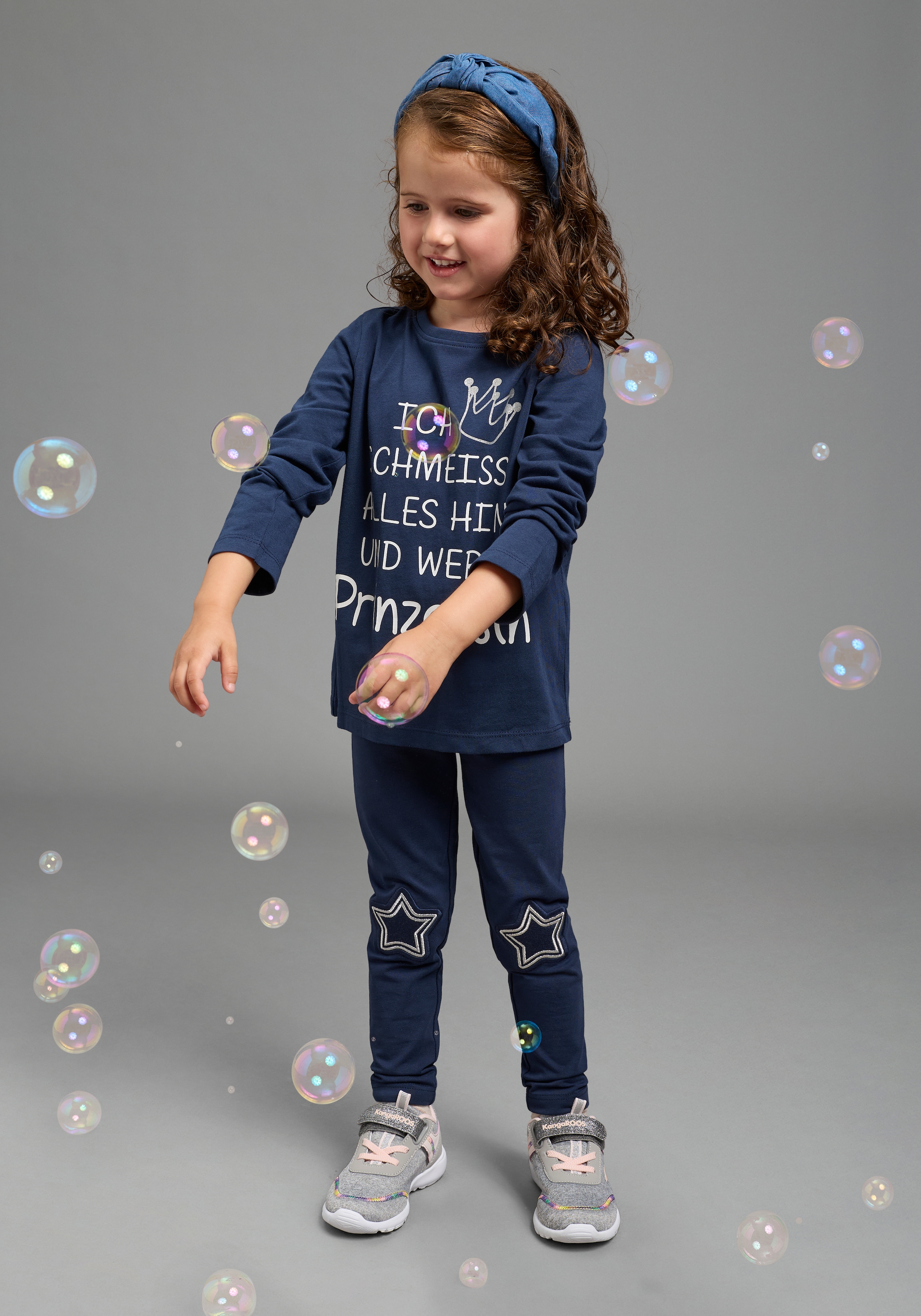 KIDSWORLD Langarmshirt »Ich schmeiss alles hin und werd´ Prinzessin« langärmlig,  Basic-Passform,  mit Glitzerdruck