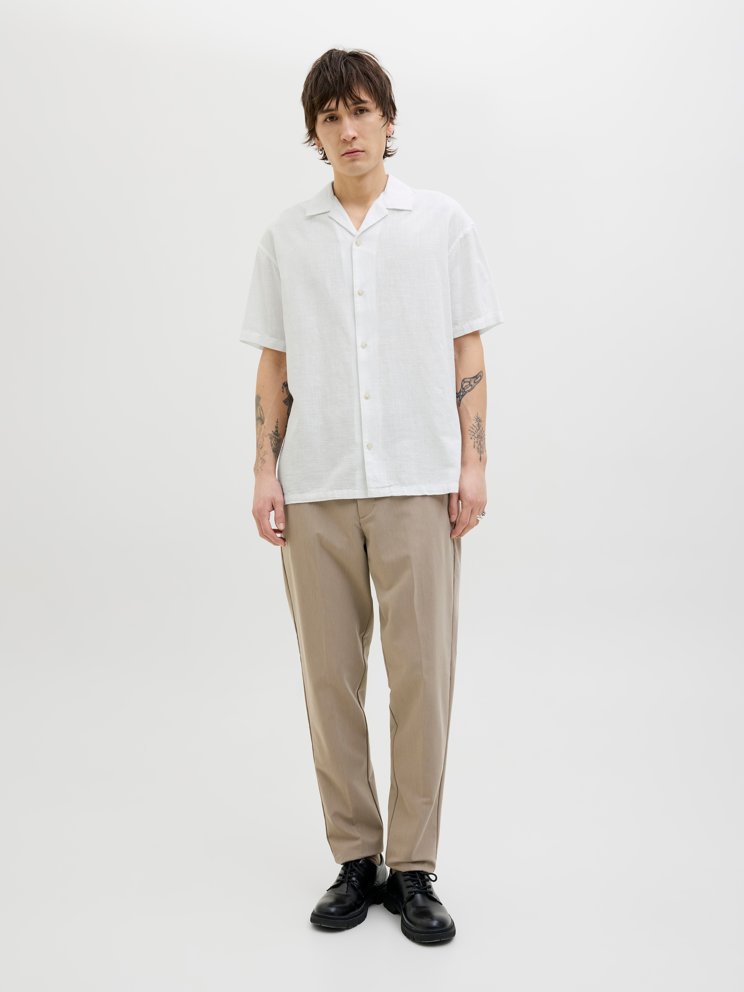 Jack & Jones Kurzarmhemd »JJESUMMER RESORT SHIRT SS SN« mit Resort Kragen