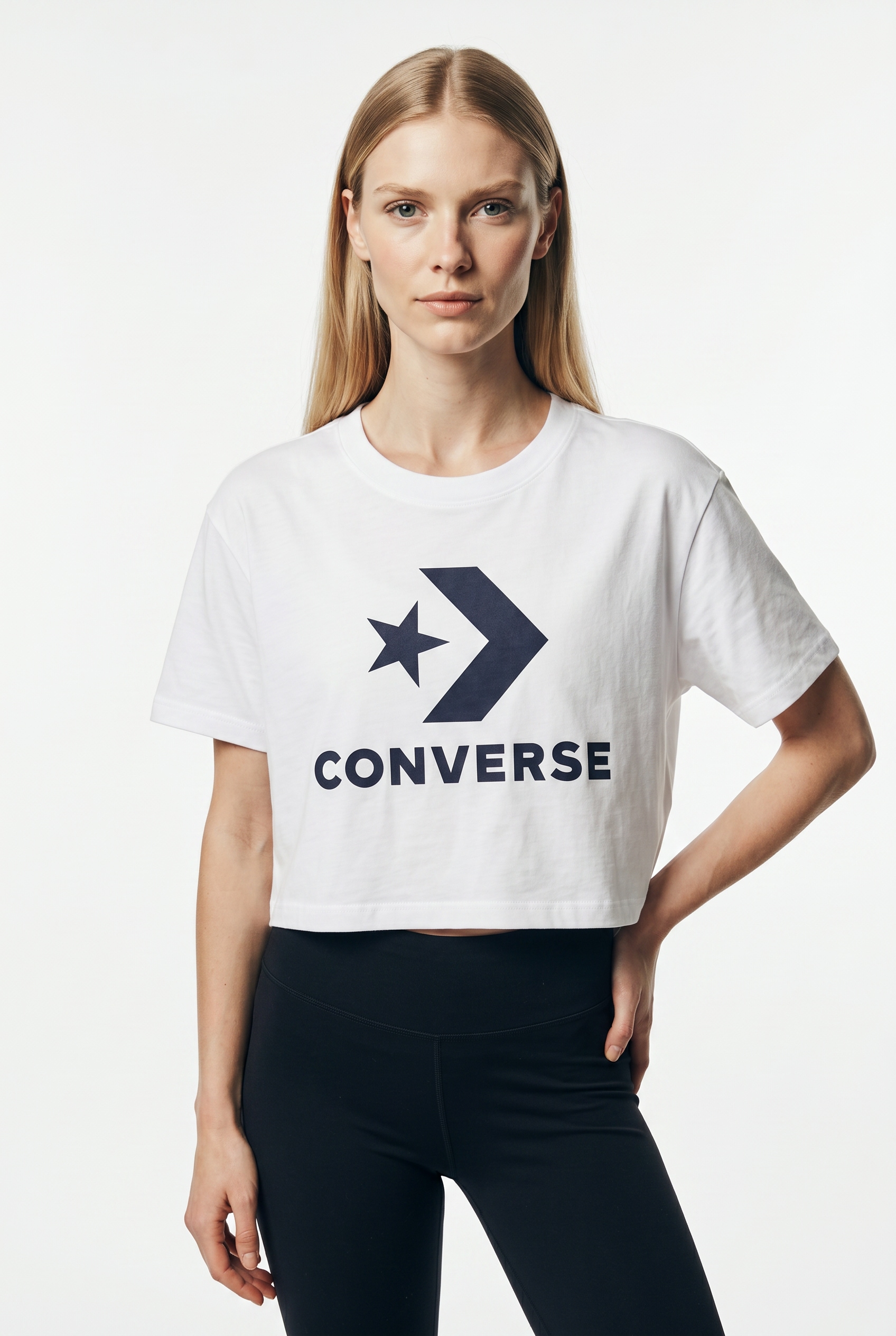 Image of Converse T-Shirt "STAR CHEVRON BOXY T-SHIRT" Boxy-Schnitt, aus Baumwolle, in den Grössen XS bis XXL