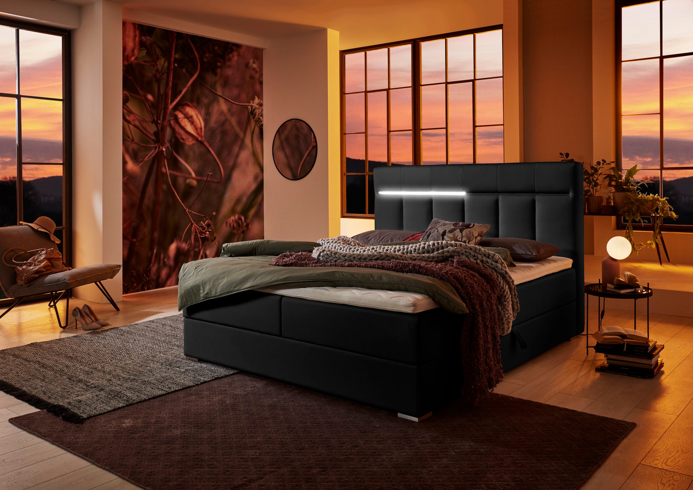 ATLANTIC home collection Lit de boxe »Tessa« avec éclairage LED et coffre de lit