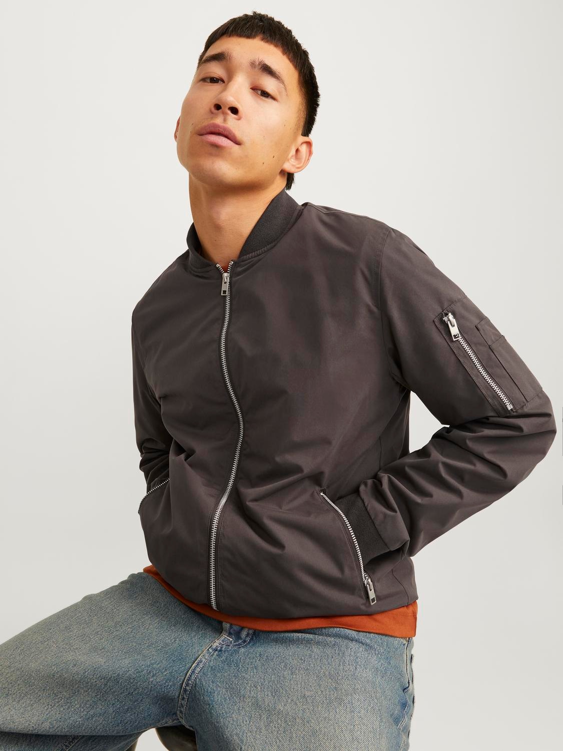 Jack & Jones Blouson »JJERUSH BOMBER NOOS«, ohne Kapuze, mit Reissverschlusstaschen