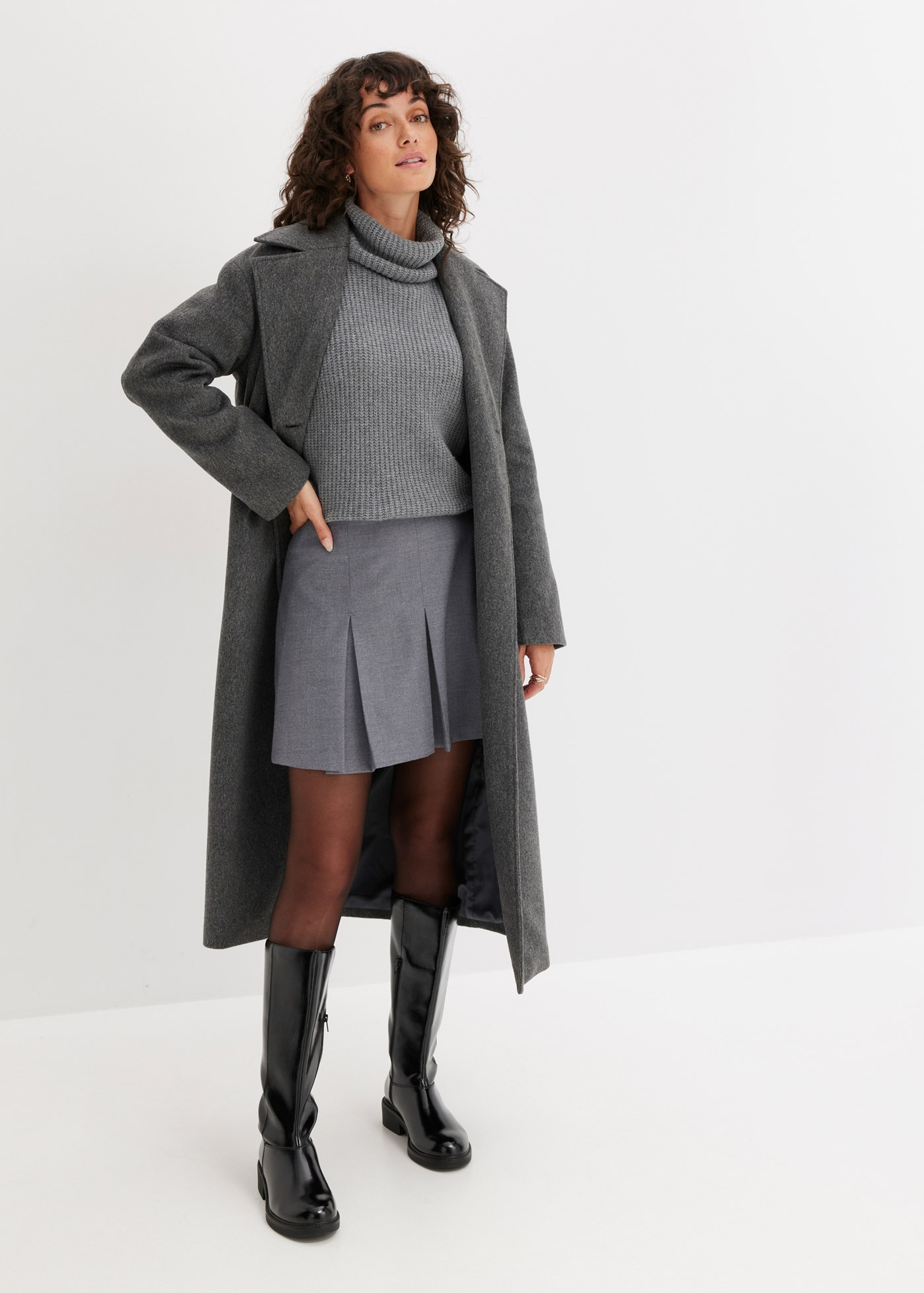 bonprix Minijupe aus Viskose-Mix, figurbetonte Passform, Faltenrock-Design