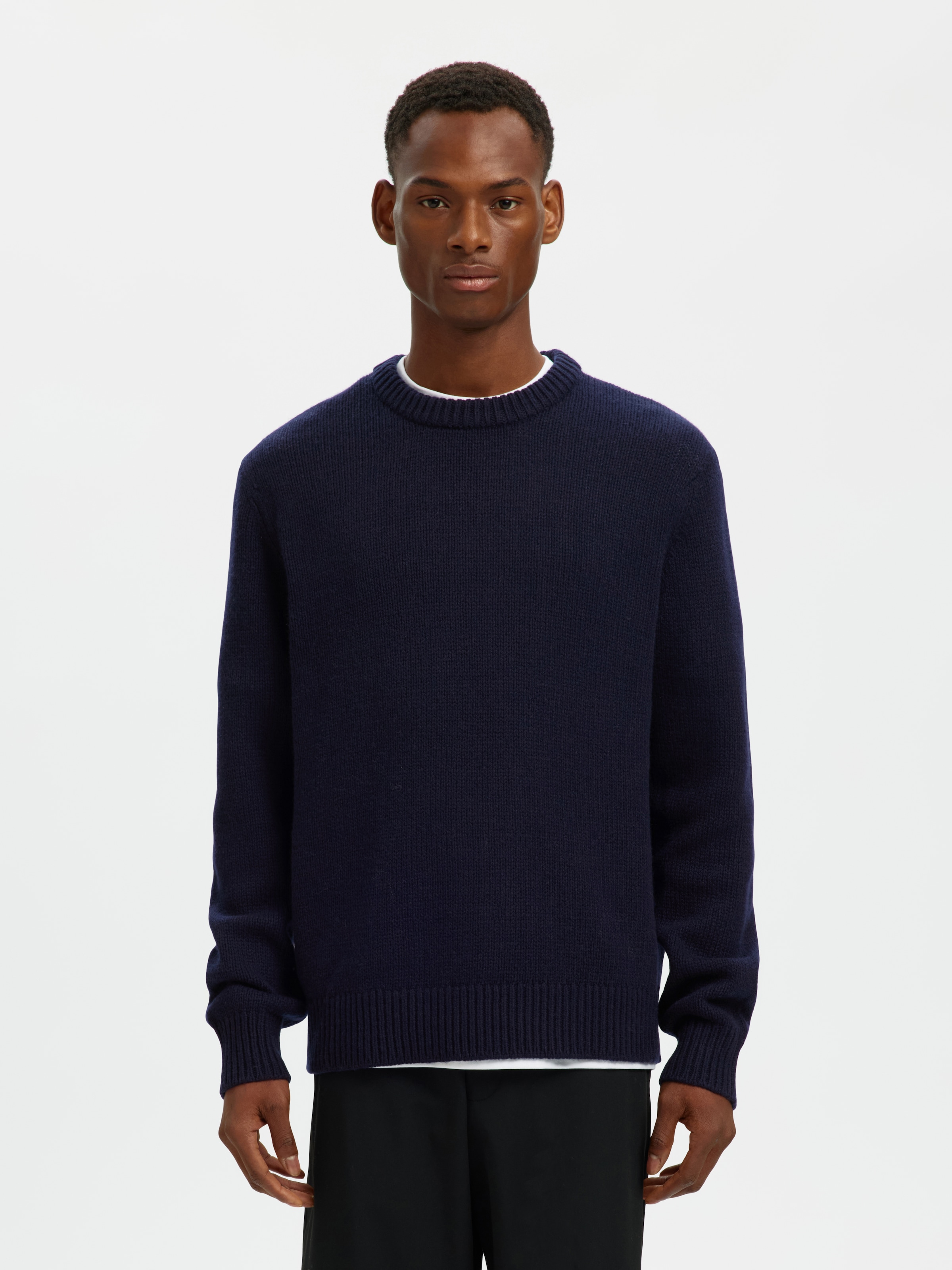 Image of SELECTED Rundhalspullover "SLHCODY LS KNIT RELAXED CREW NECK NOOS"