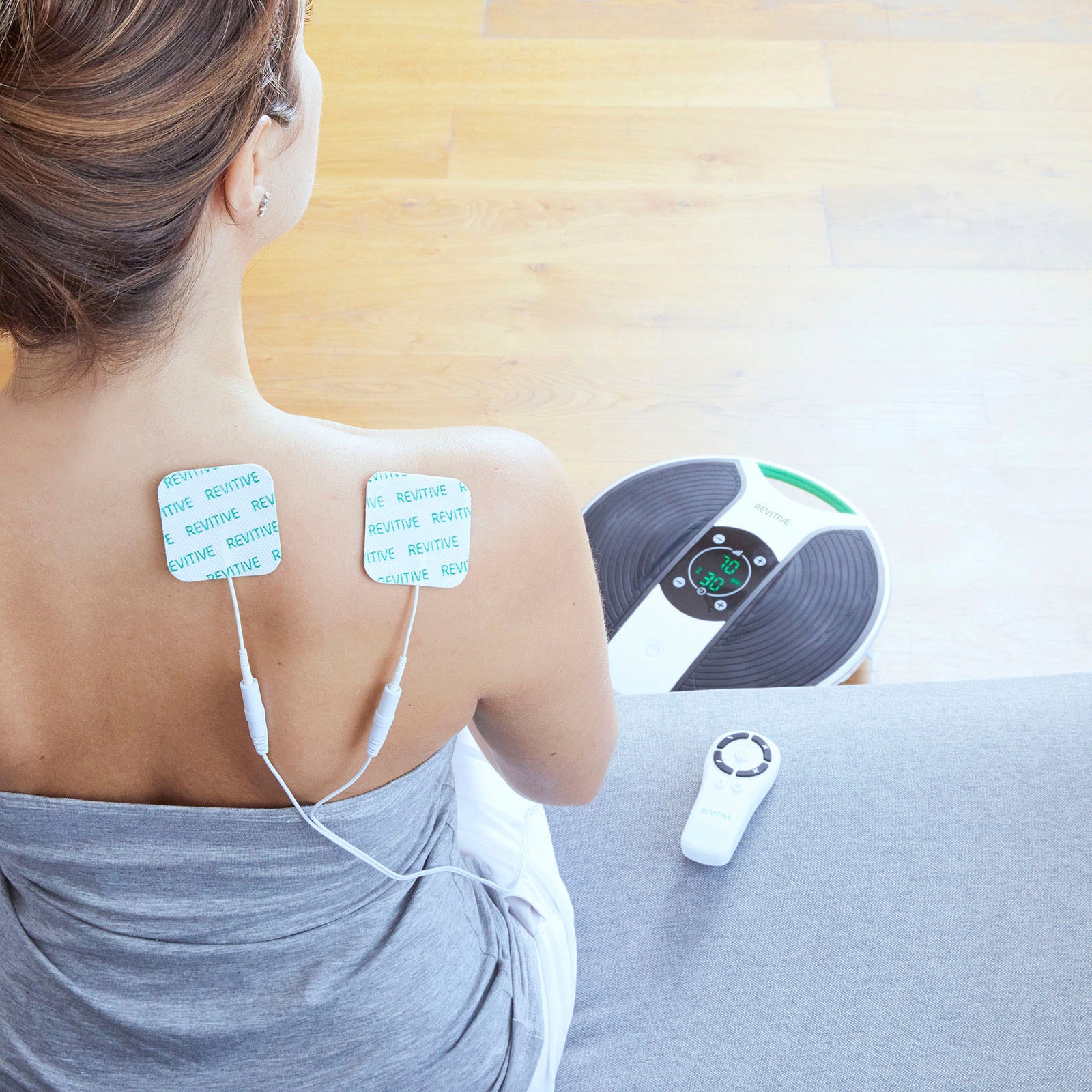 REVITIVE EMS-Fussmassage-Gerät »Medic Durchblutungs-Stimulator« Lindert Beschwerden, Schmerzen, Schwellungen, Krämpfe