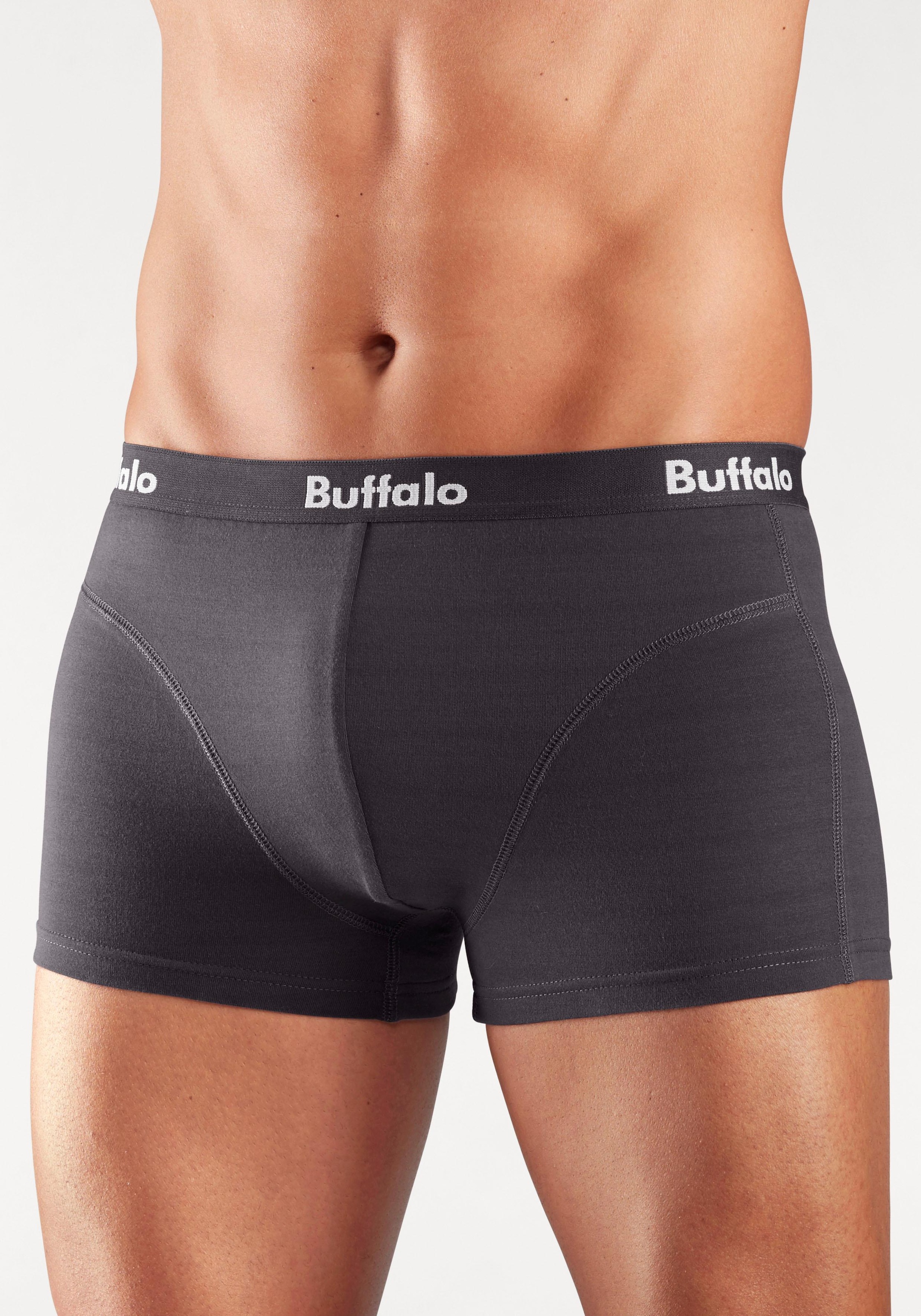 Buffalo Hipster, (Packung, 3 St.), Boxershorts mit Overlock-Nähten vorn aus Baumwollmischung