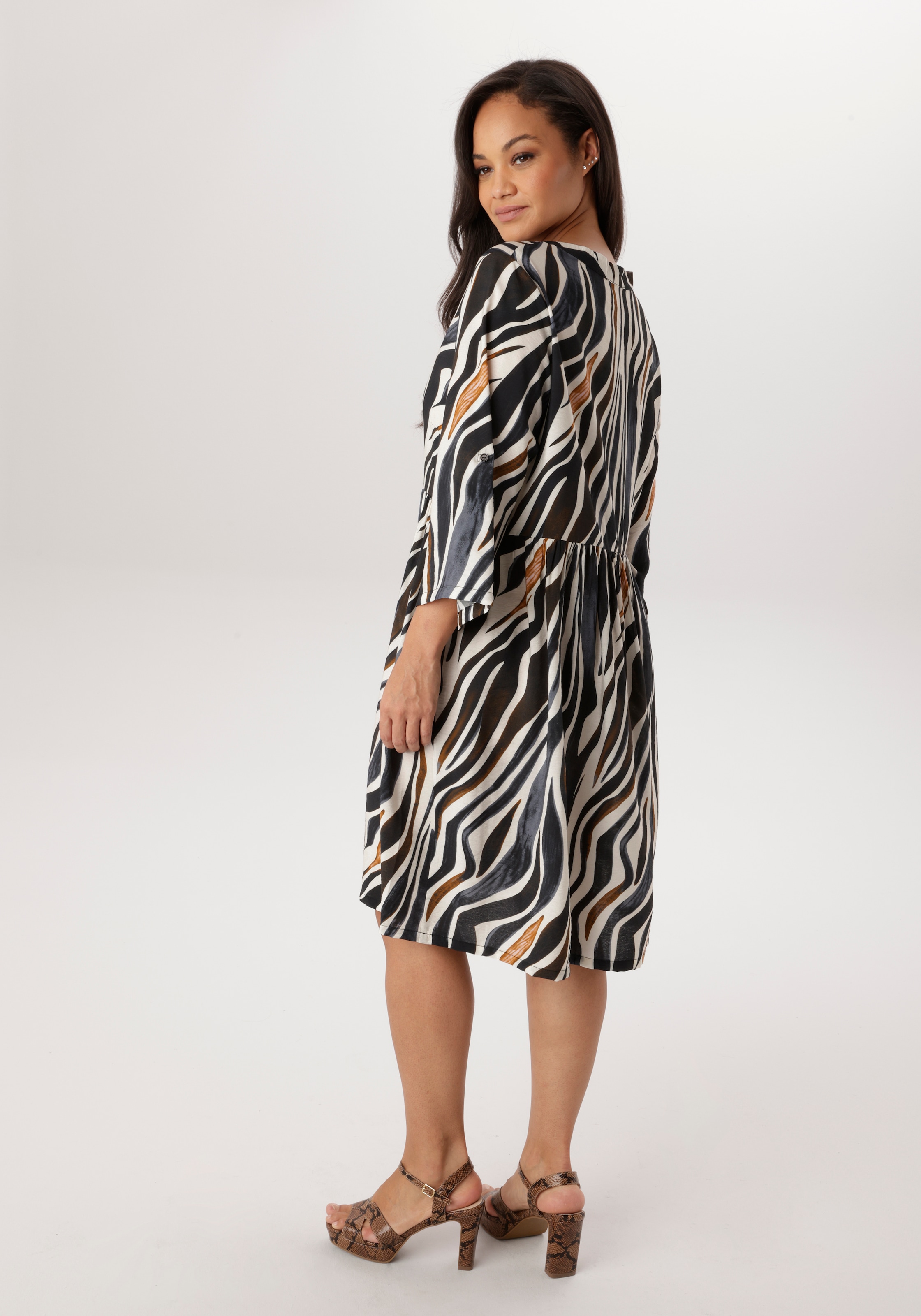 Aniston PLUS Robe tunique im extravaganten Zebra-Print - NEUE KOLLEKTION