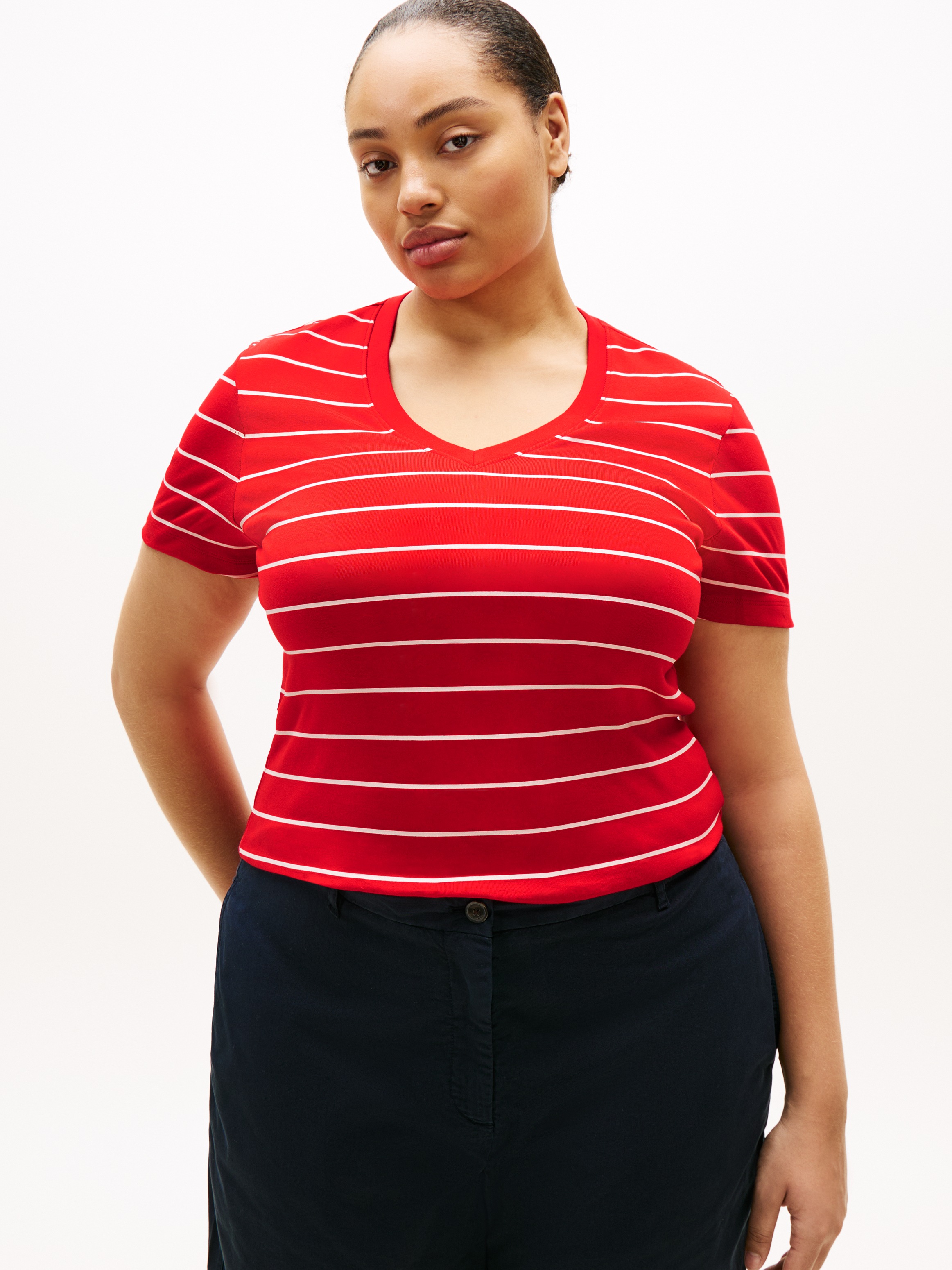 Image of Tommy Hilfiger Curve V-Shirt "CRV SLIM CODY V-NK SS" in grossen Grössen, Baumwoll-Qualität
