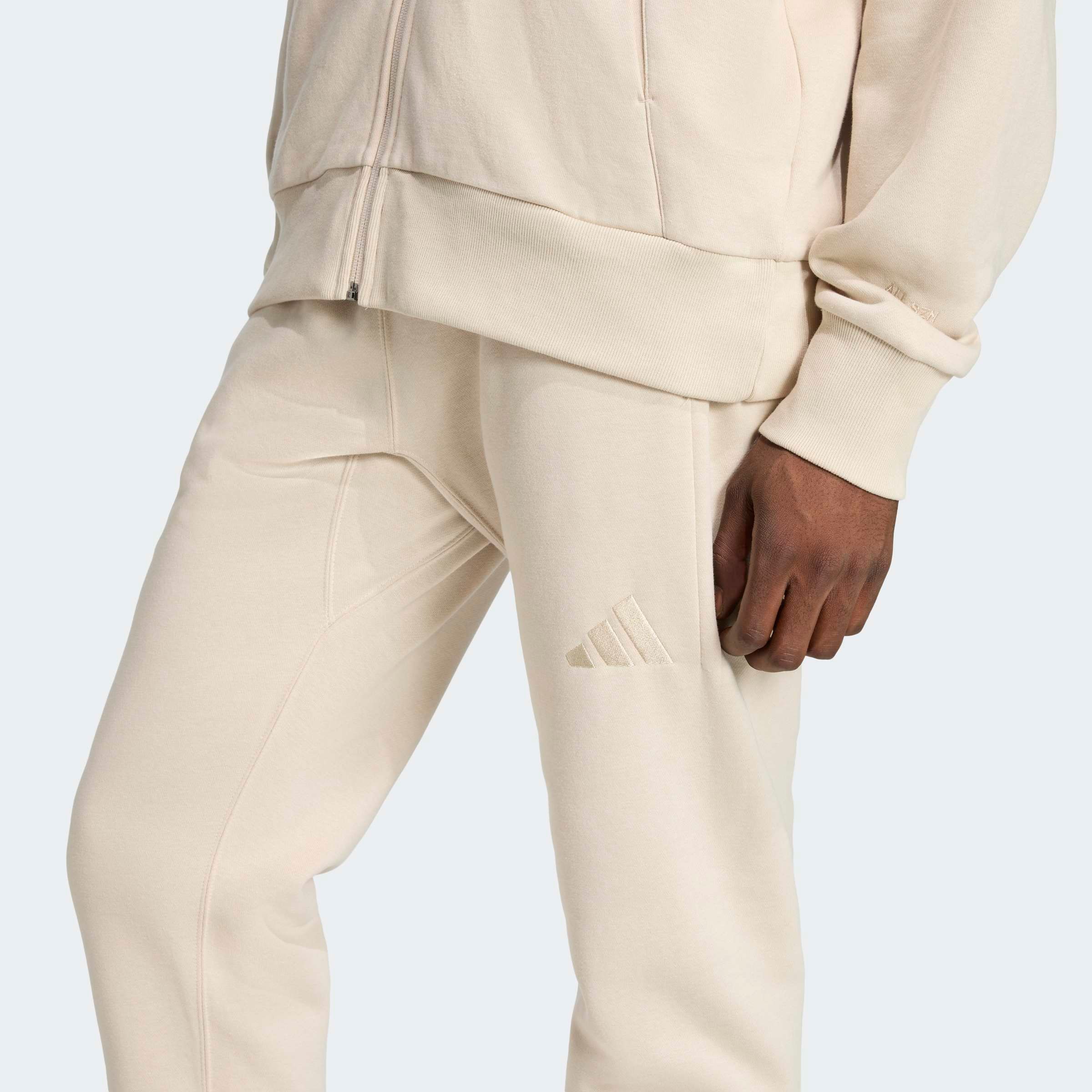adidas Sportswear Pantalon de sport »ALL SZN REGULAR TAPERED«
