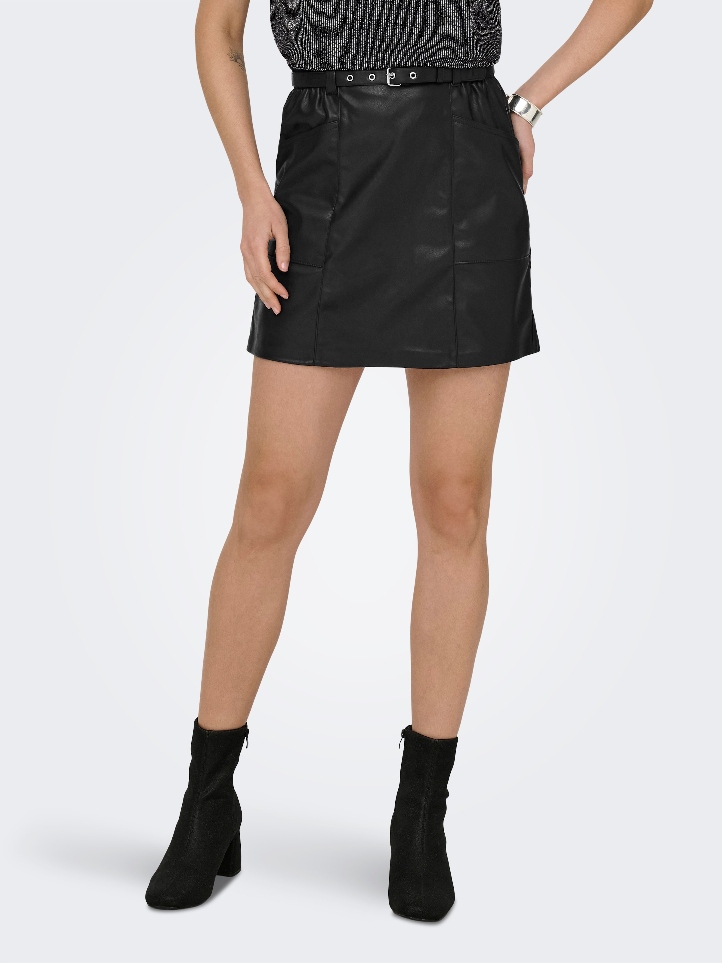 Image of ONLY Lederimitatrock "ONLHEIDI FAUX LEATHER SKIRT OTW NOOS"