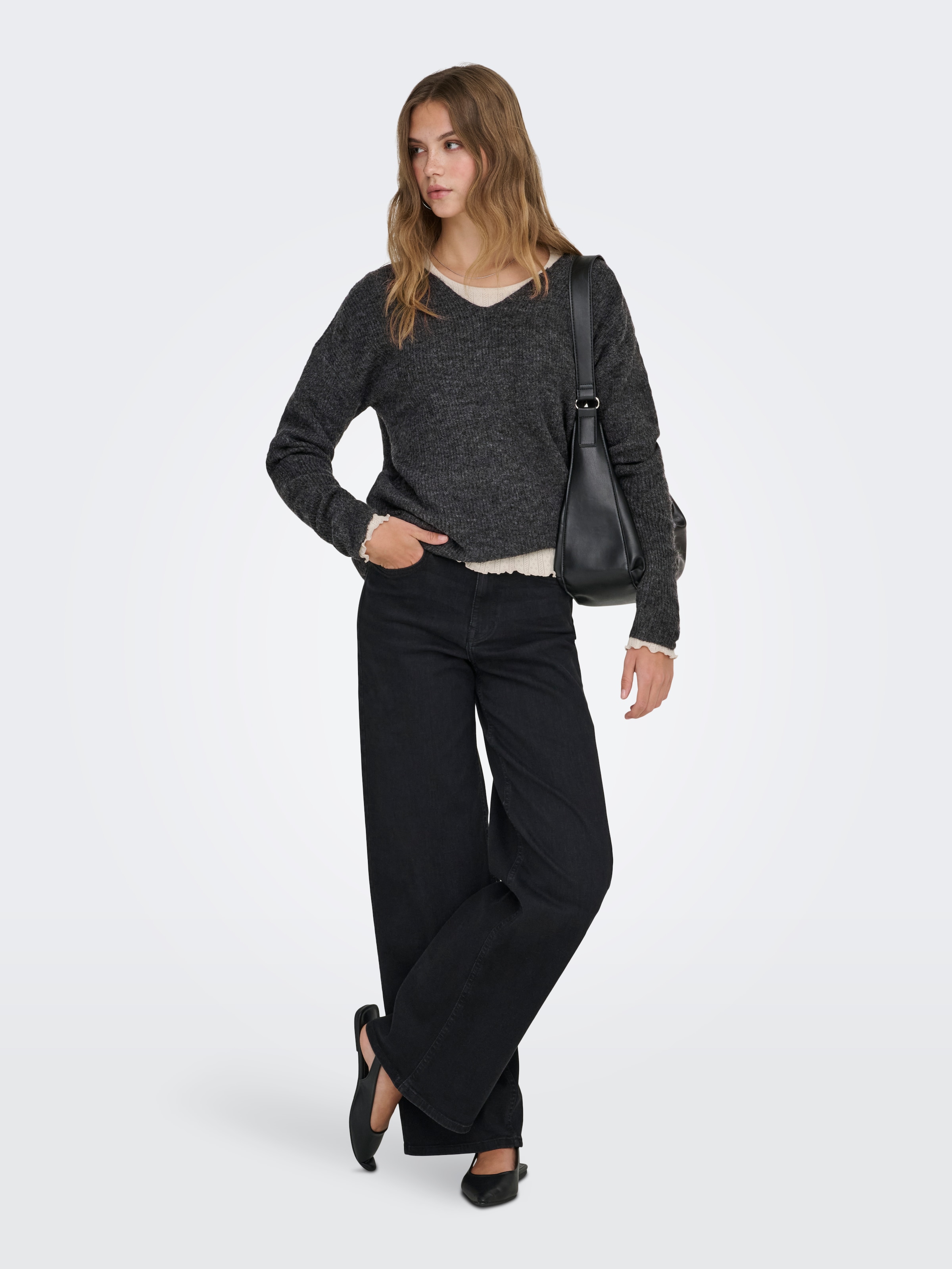 ONLY Pull en tricot »ONLCAMILLA V-NECK L/S PULLOVER KNT NOOS«