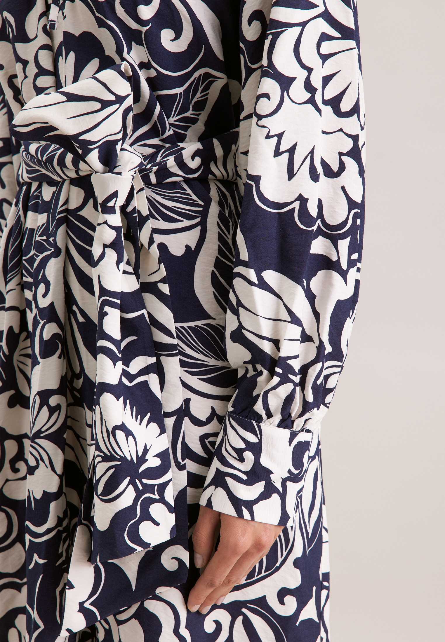 seidensticker Robe d'été 1/1 V-Neck Druck