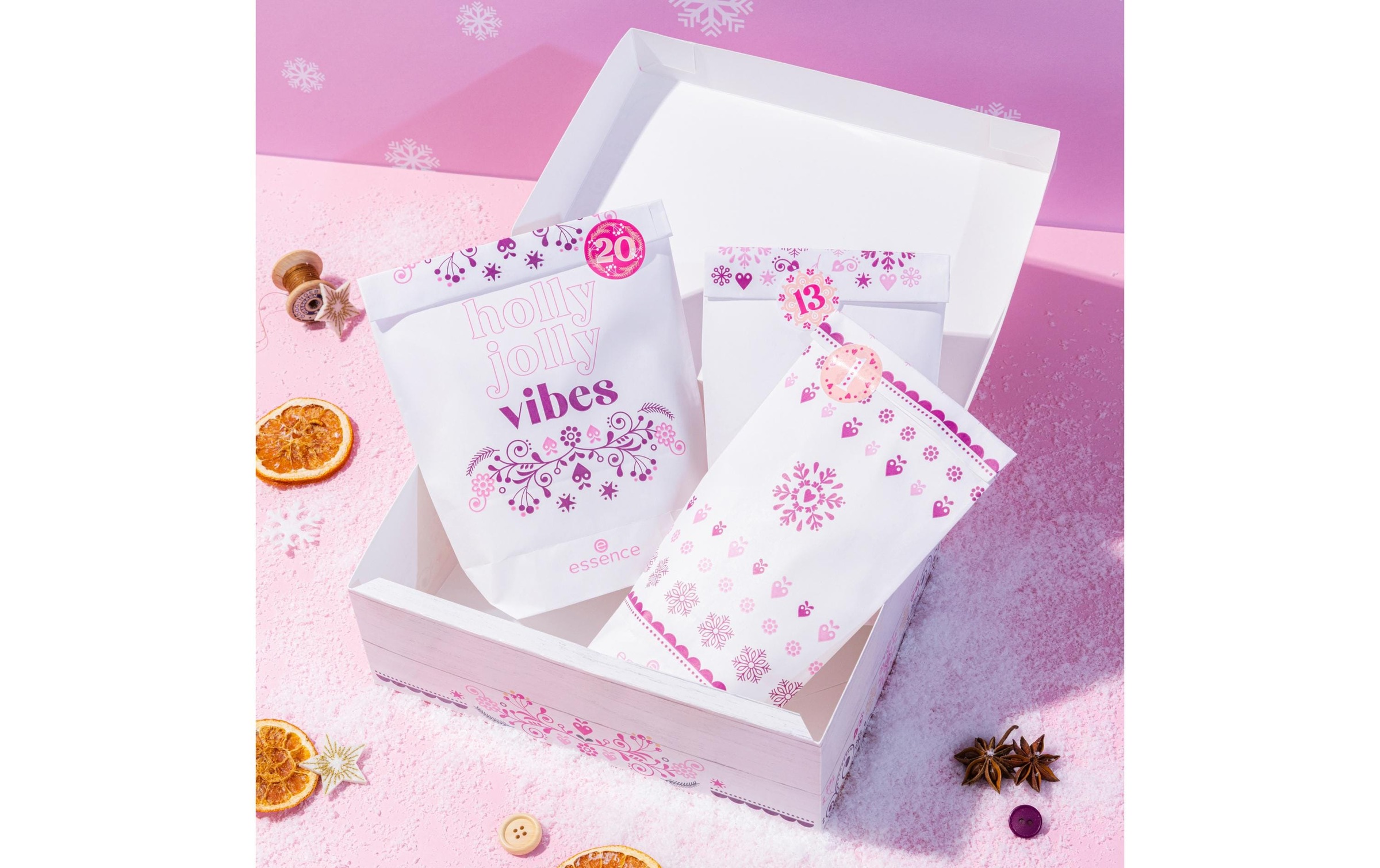 Essence Calendrier de l'Avent »DIY Treasure Box« Pas de recommandation d'âge disponible