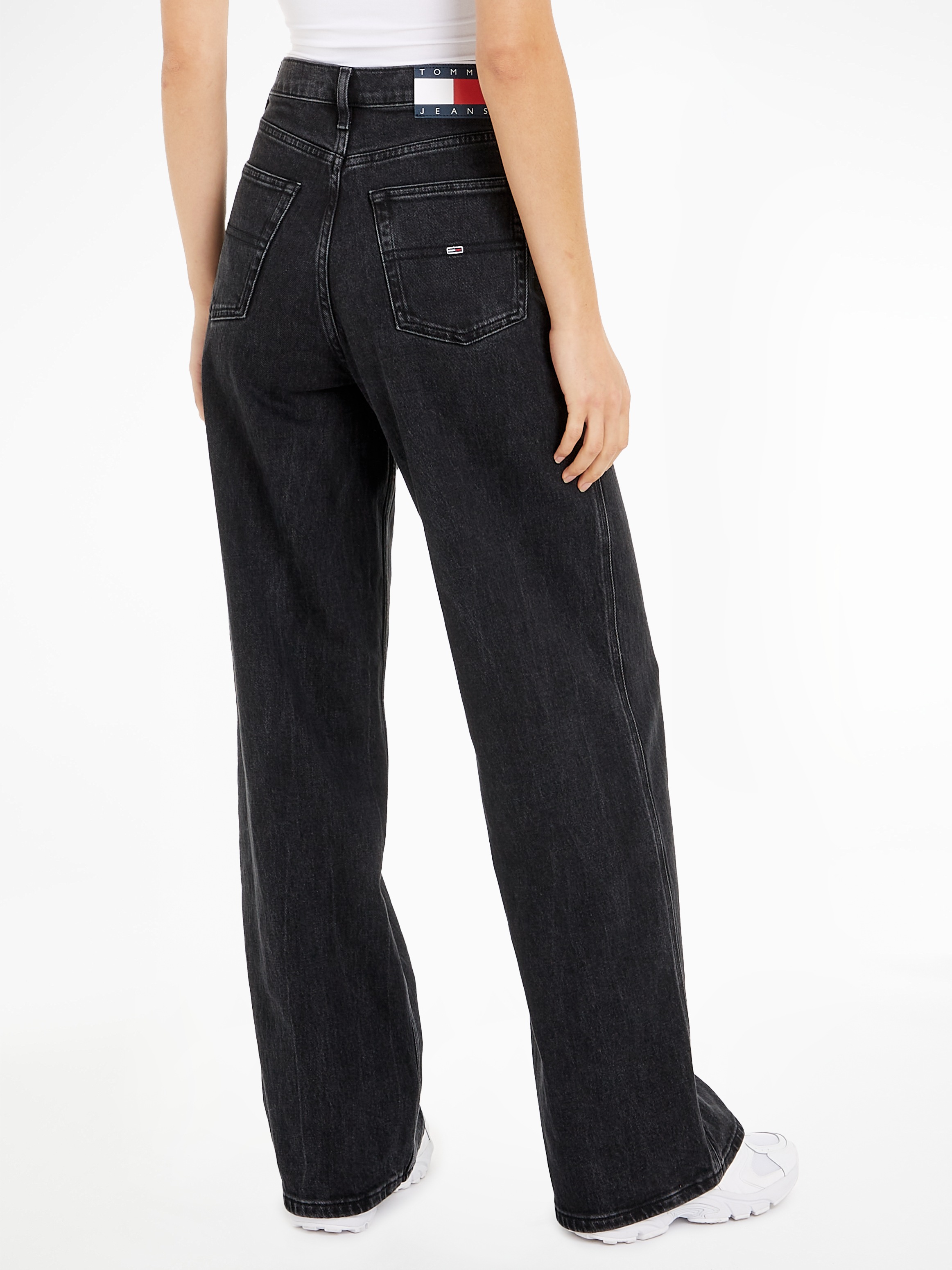 Tommy Jeans Weite Jeans »Tommy Jeans CLAIRE - High Waist - Wide Leg«, mit Logo-Badge