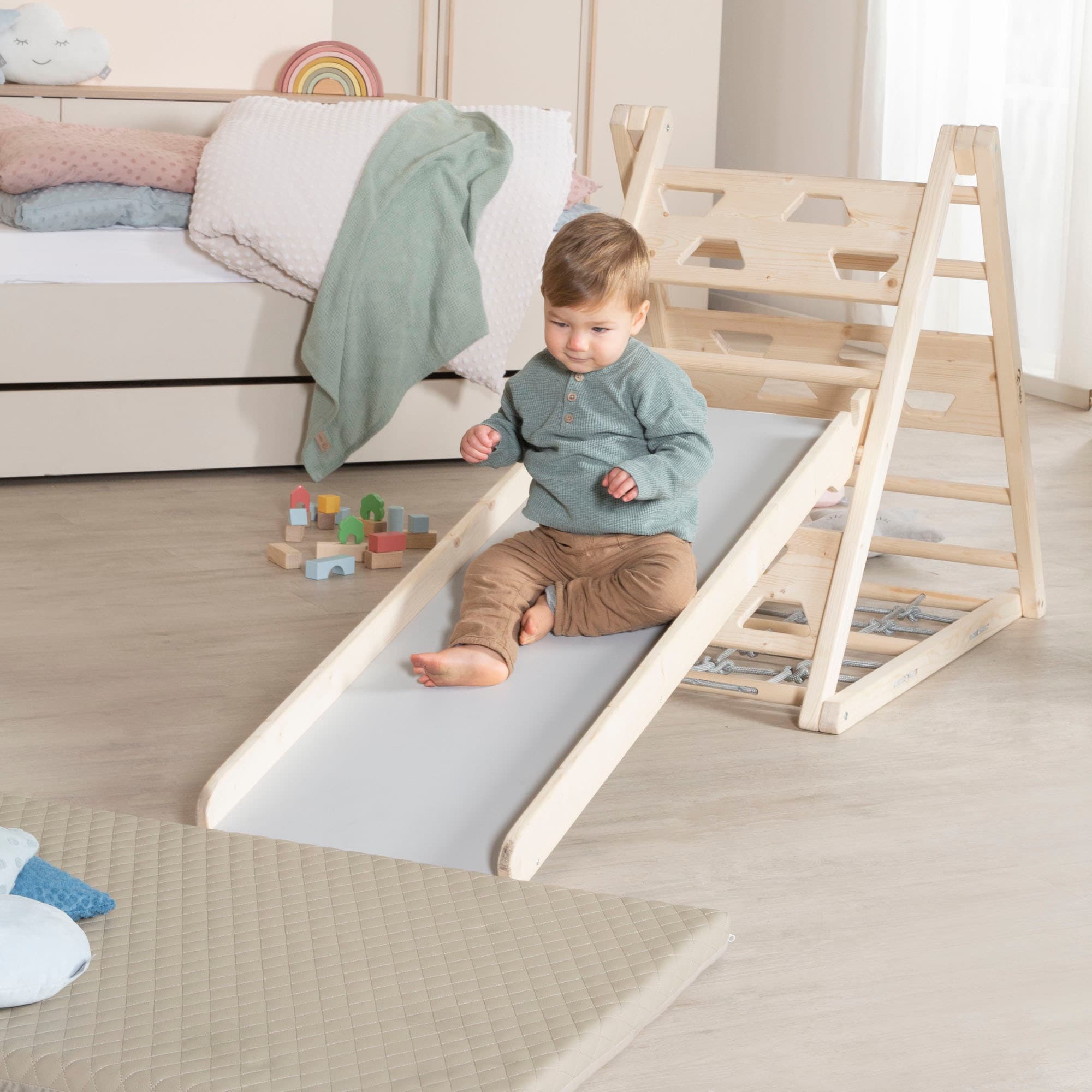 roba® Klettergerüst »Montessori Kletterdreieck« Belastbar bis 50 kg