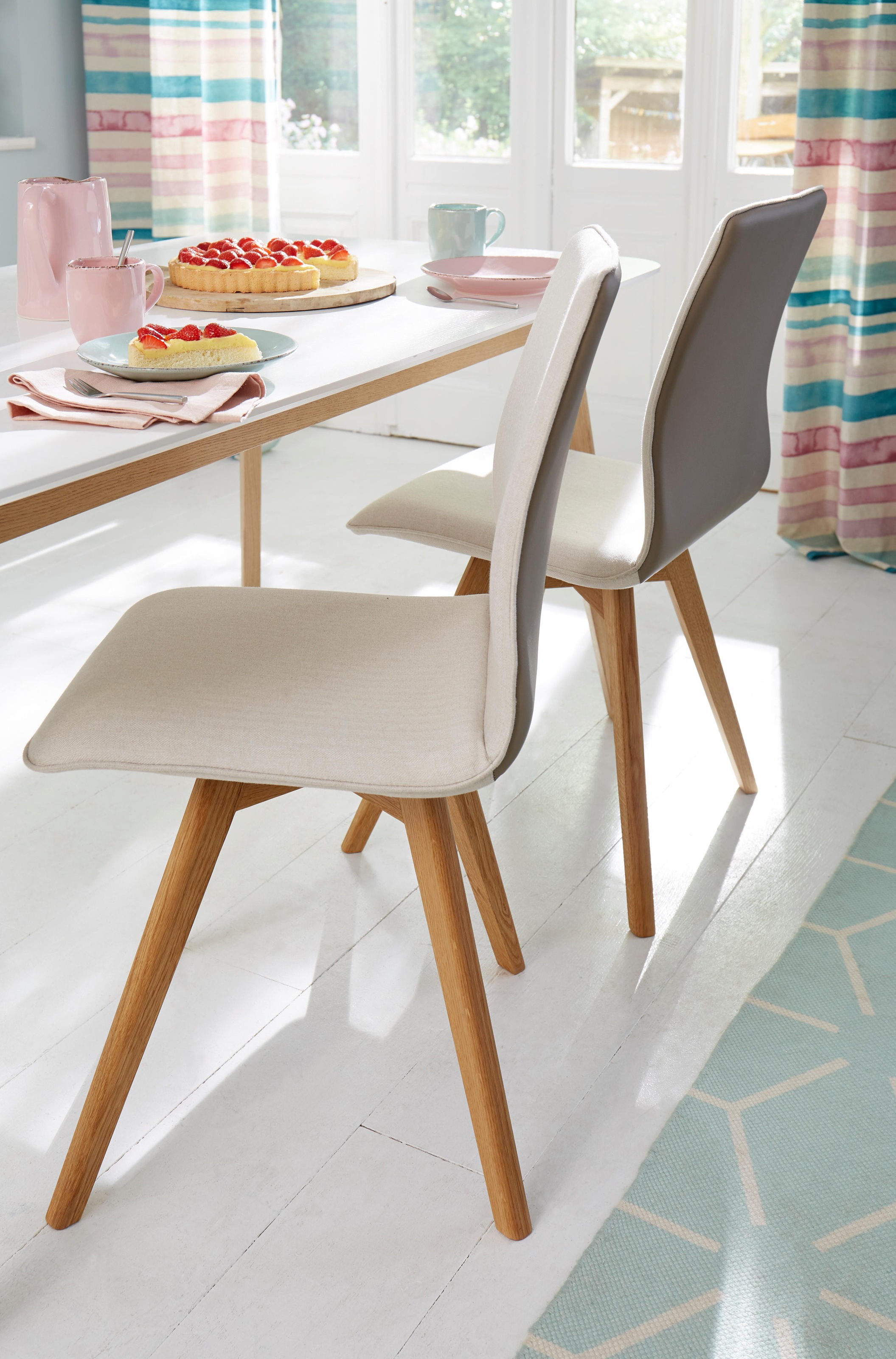 Image of Guido Maria Kretschmer Home&Living 4-Fussstuhl »Dalea«, (Set), 2 St., Webstoff-Kunstleder, im 2er, 4er oder 6er-Set bei Ackermann Versand Schweiz