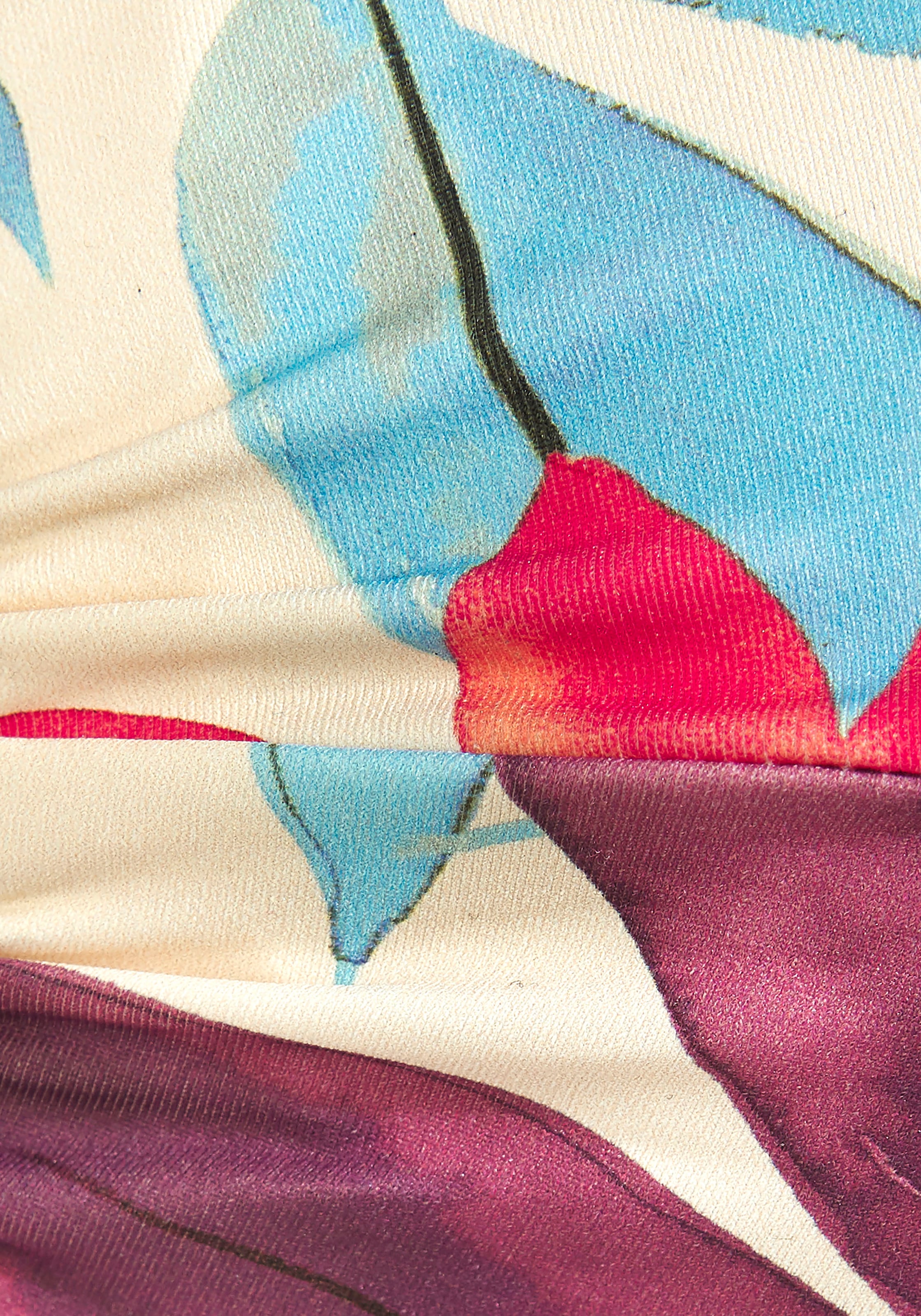 LASCANA Bügel-Bandeau-Bikini-Top »Imani«, mit sommerlichem Blätterprint