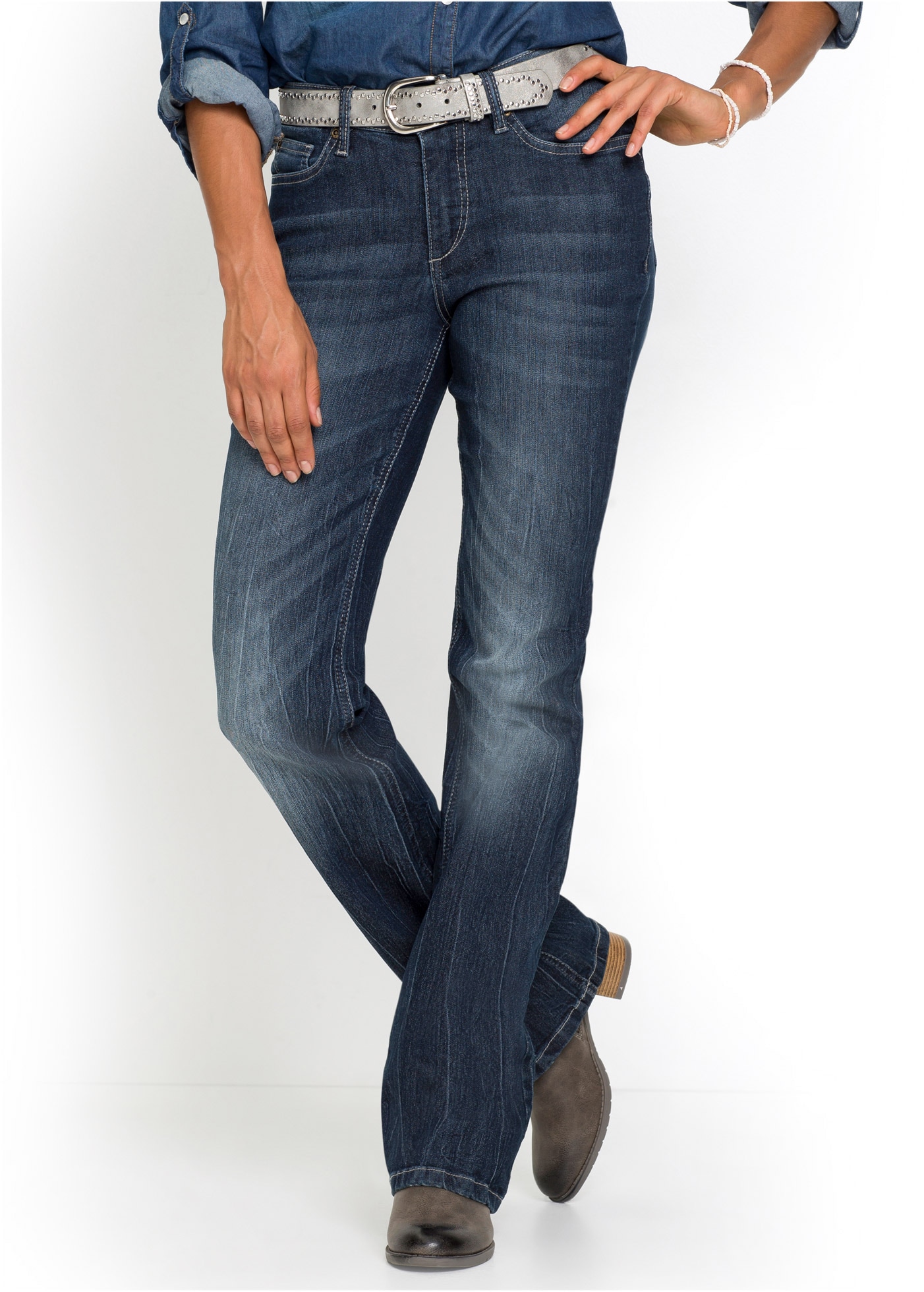 Image of bonprix Bootcut-Jeans Slim Fit Passform, mit Stretch-Anteil, mit Five-Pocket Style