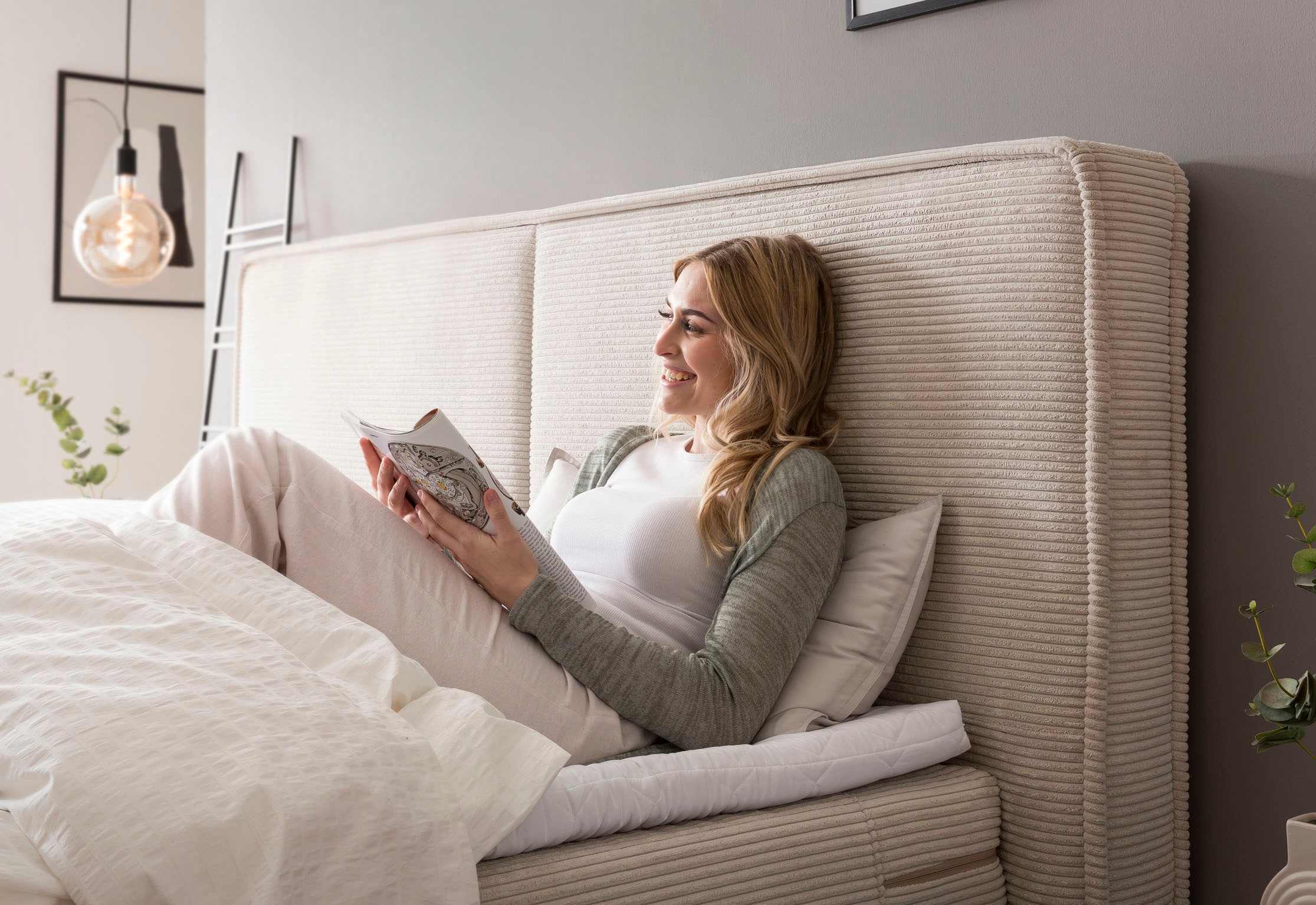 Home affaire Boxspringbett »SHERWOOD Hotelbett, Polsterbett«, Hochwertiger Cord,weiche Velours-Struktur, mit Topper, Eiche