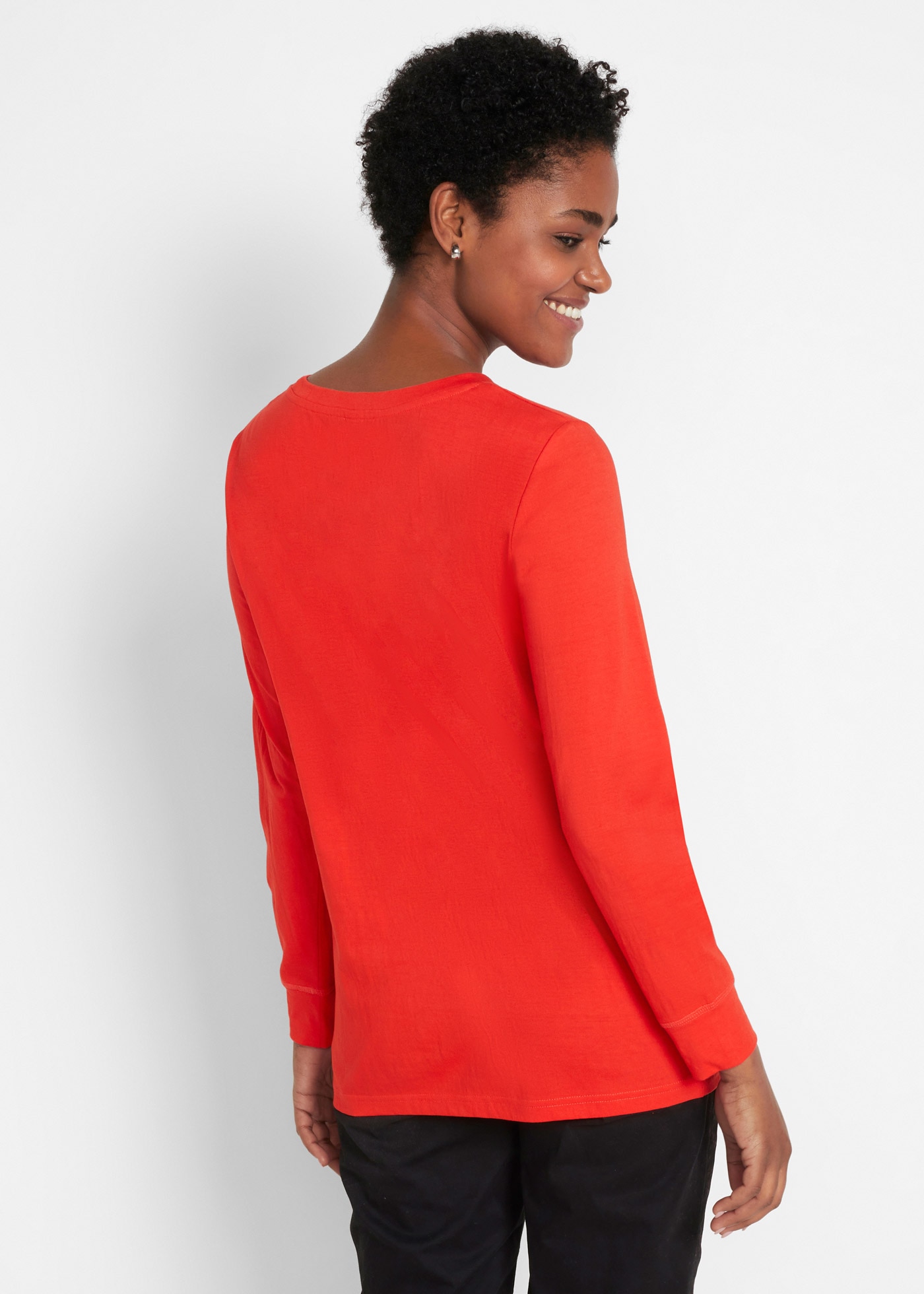 bonprix T-shirt long Packung, 5 Langarm, aus reiner Baumwolle, mit abgesetzten Bündchen am Ärmel