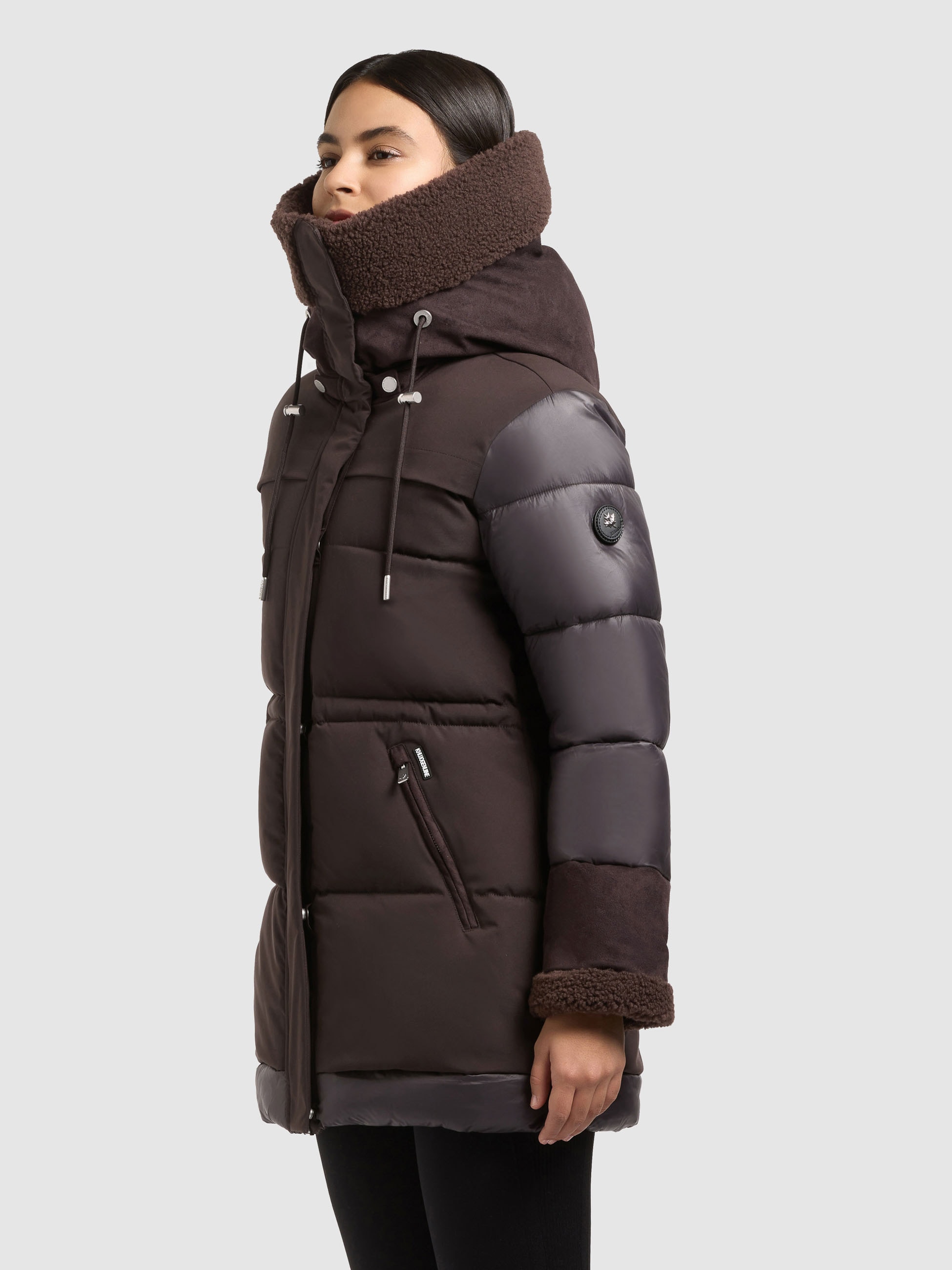 khujo Steppmantel »FRANNI« innenliegender Stehkragen, Materialmix mit Teddyplüschbesatz