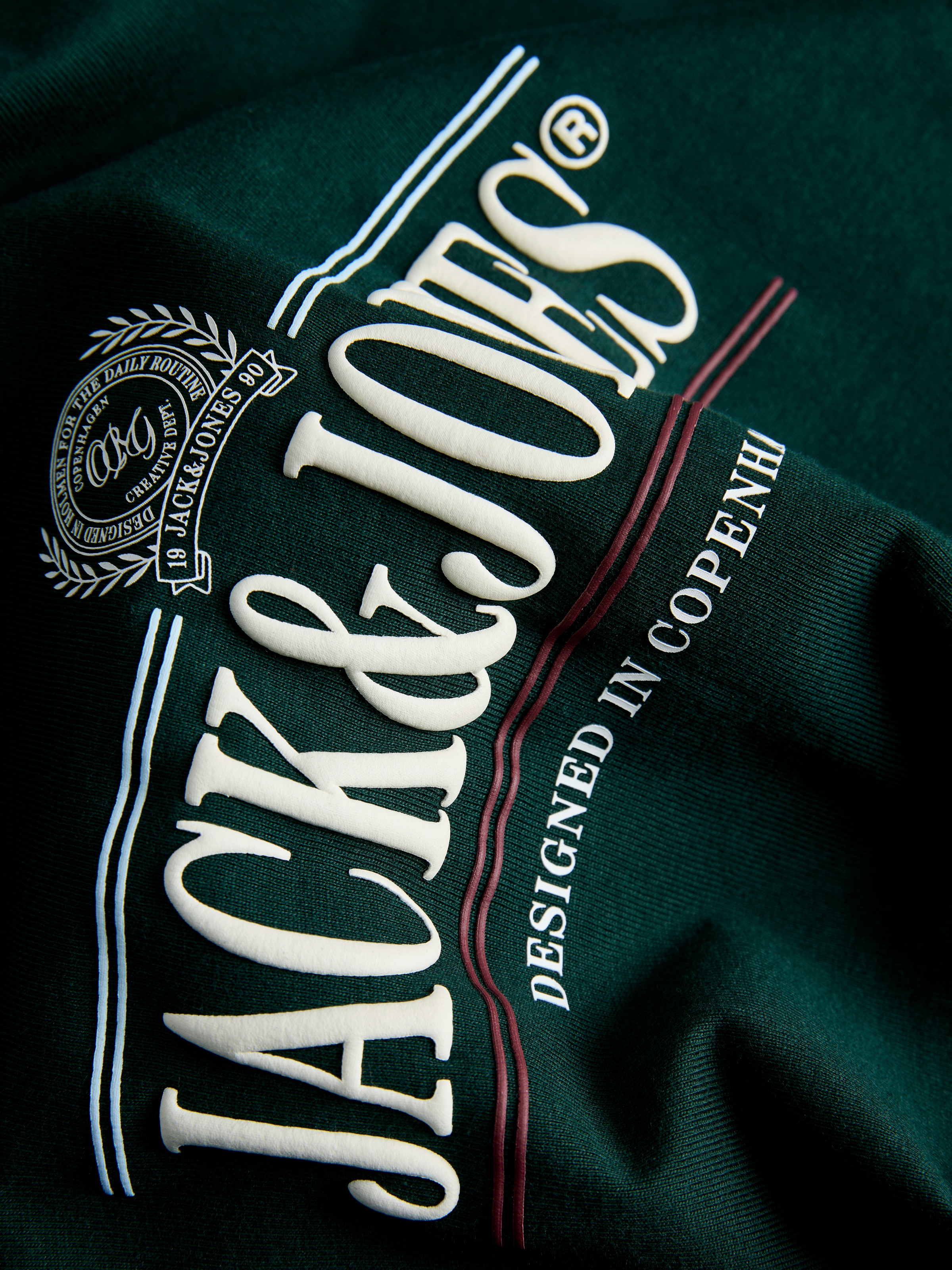 Jack & Jones Junior T-shirt à manches longues »JORFREDERIKSBERG GRAPHIC BOX TEE LS JNR« coton, coupe régulière
