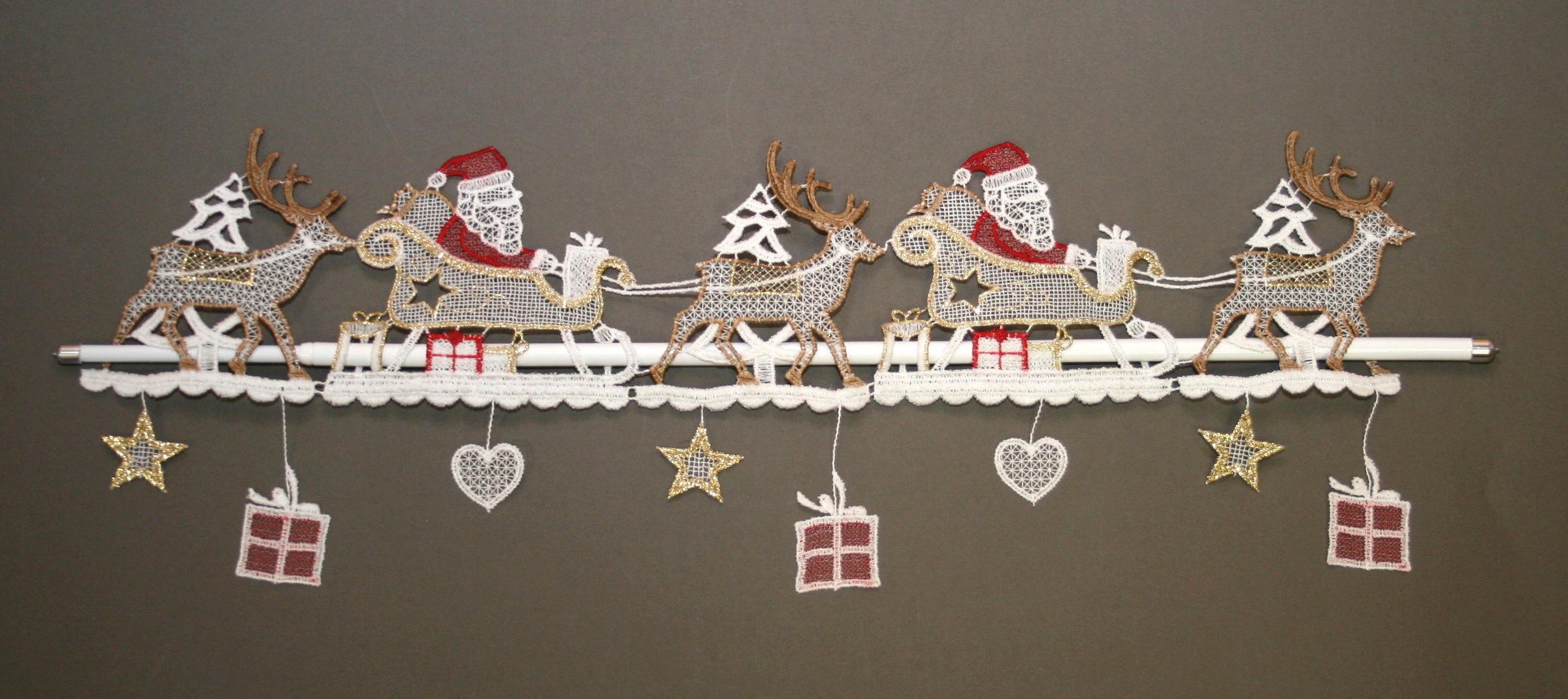 Stickereien Plauen Scheibengardine "Weihnachtsmann" Stangendurchzug 1 Stk. tlg. Fensterdekoration "Weihnachtsmann"