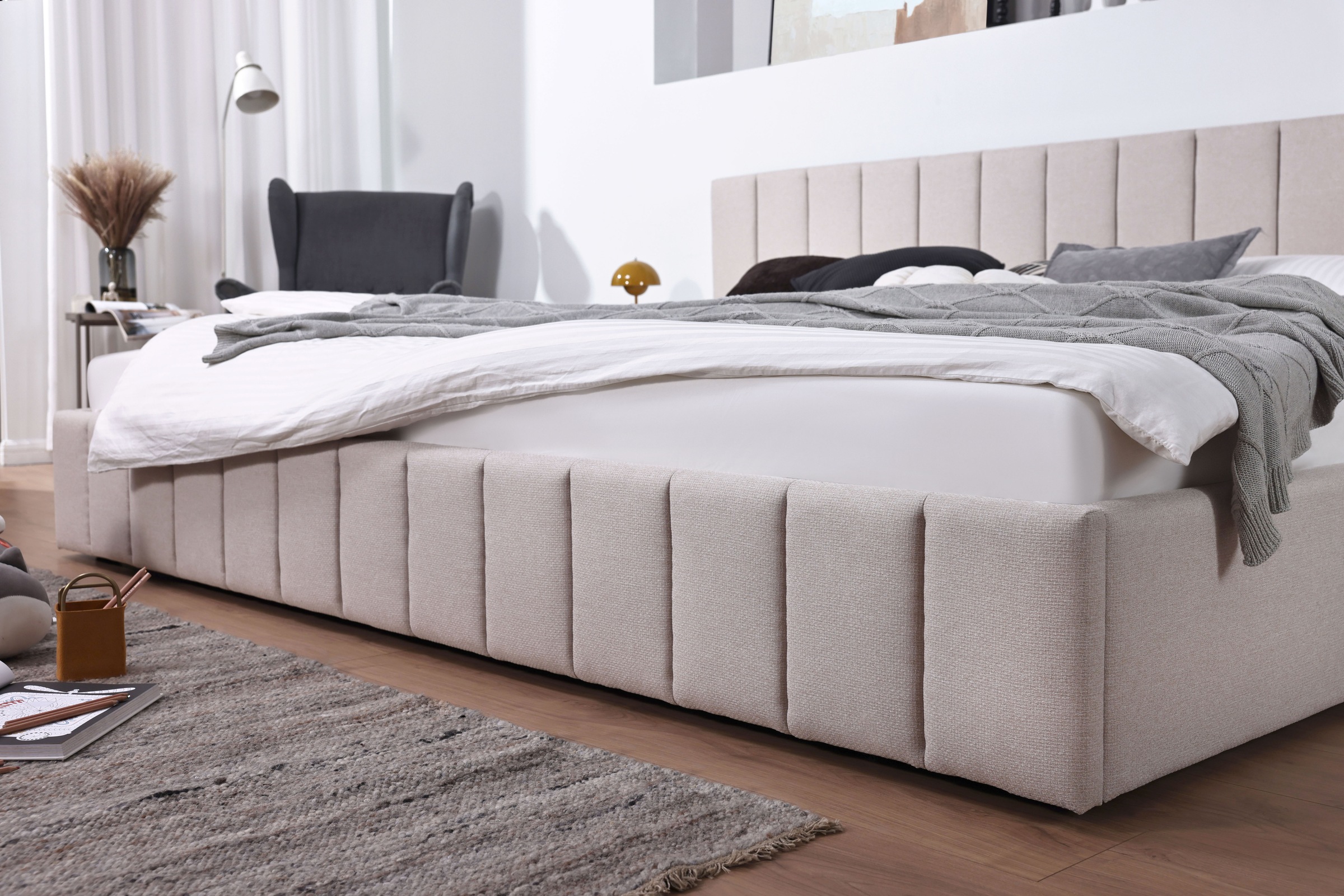 Home affaire Lit rembourré »MANTEIGAS, Familienbett mit hochwertigem Strukturstoff« couleur: sable