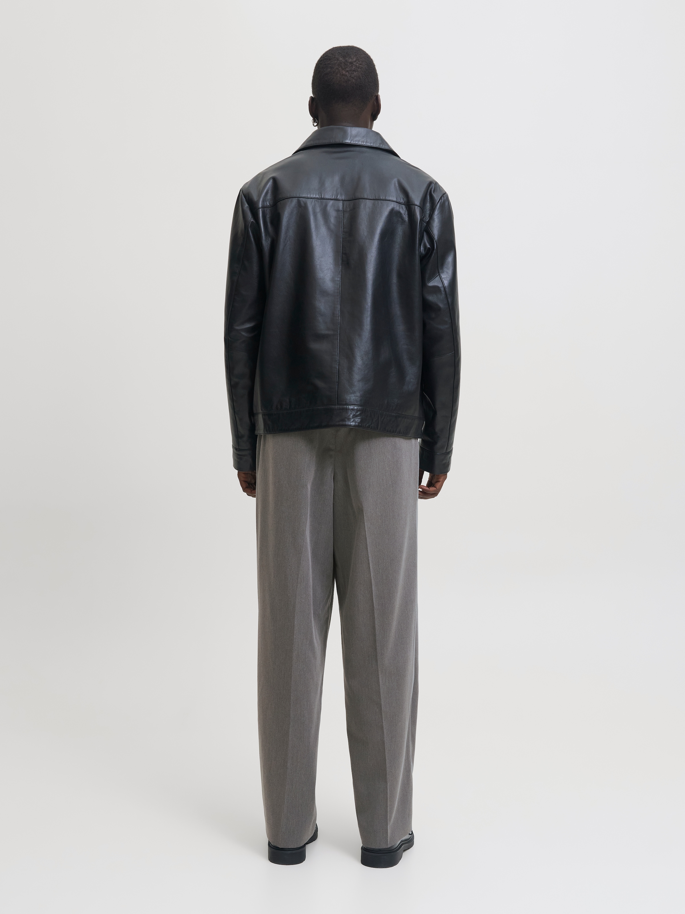 Jack & Jones Pantalon de costume »JPSTBILL TOBY CHINO NOOS«  Materialmix, weit geschnitten, niedrige Taille