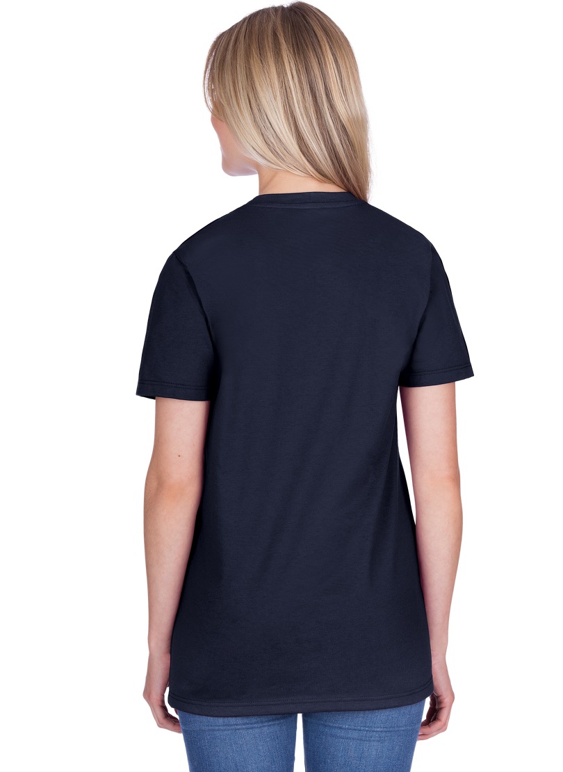 Trigema T-Shirt »TRIGEMA Slim Fit T-Shirt aus DELUXE Baumwolle«, (1 tlg.)