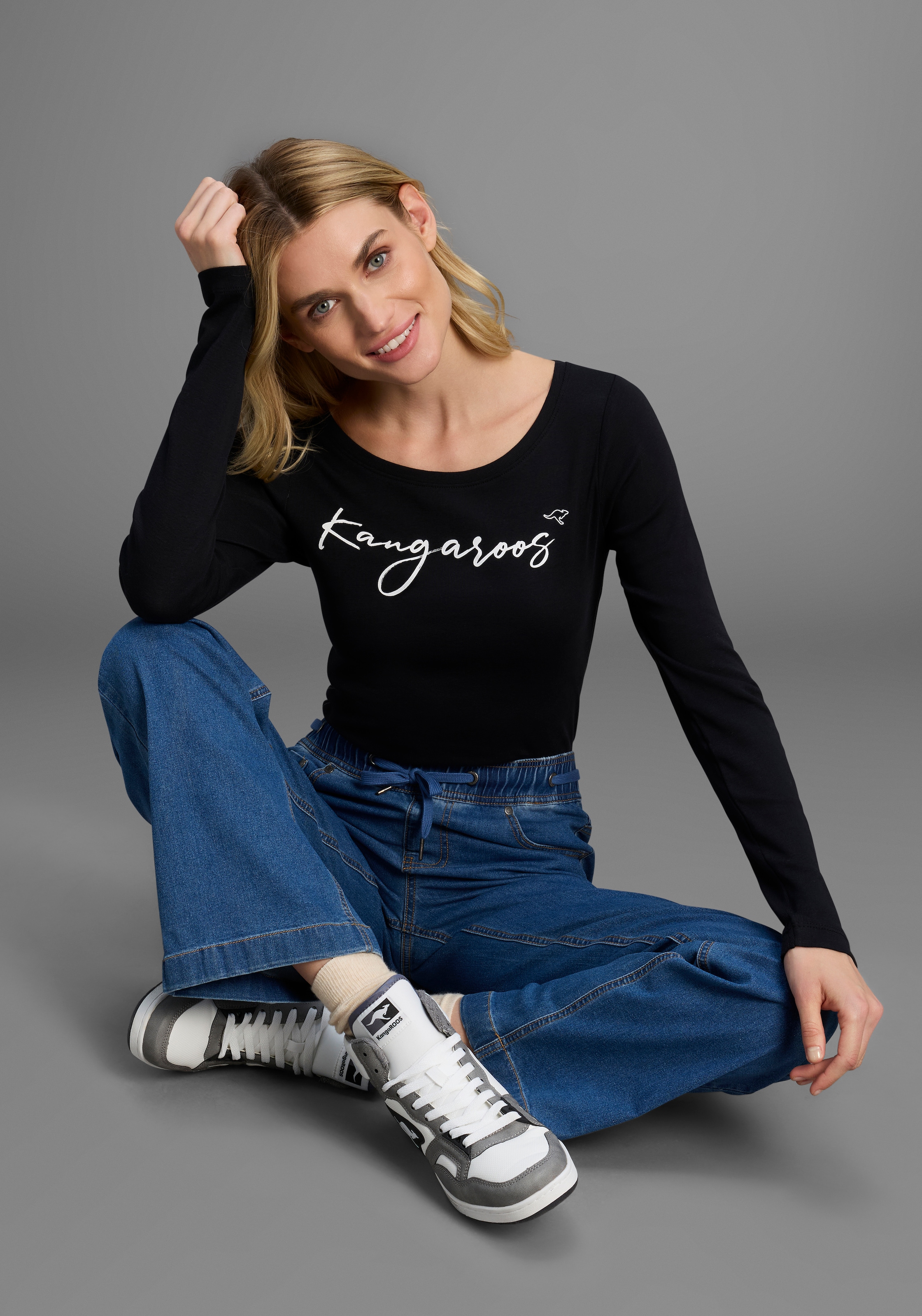 KangaROOS Longsleeve, Langarm, sehr figurbetont, aus Rippware, aus 100% Baumwolle