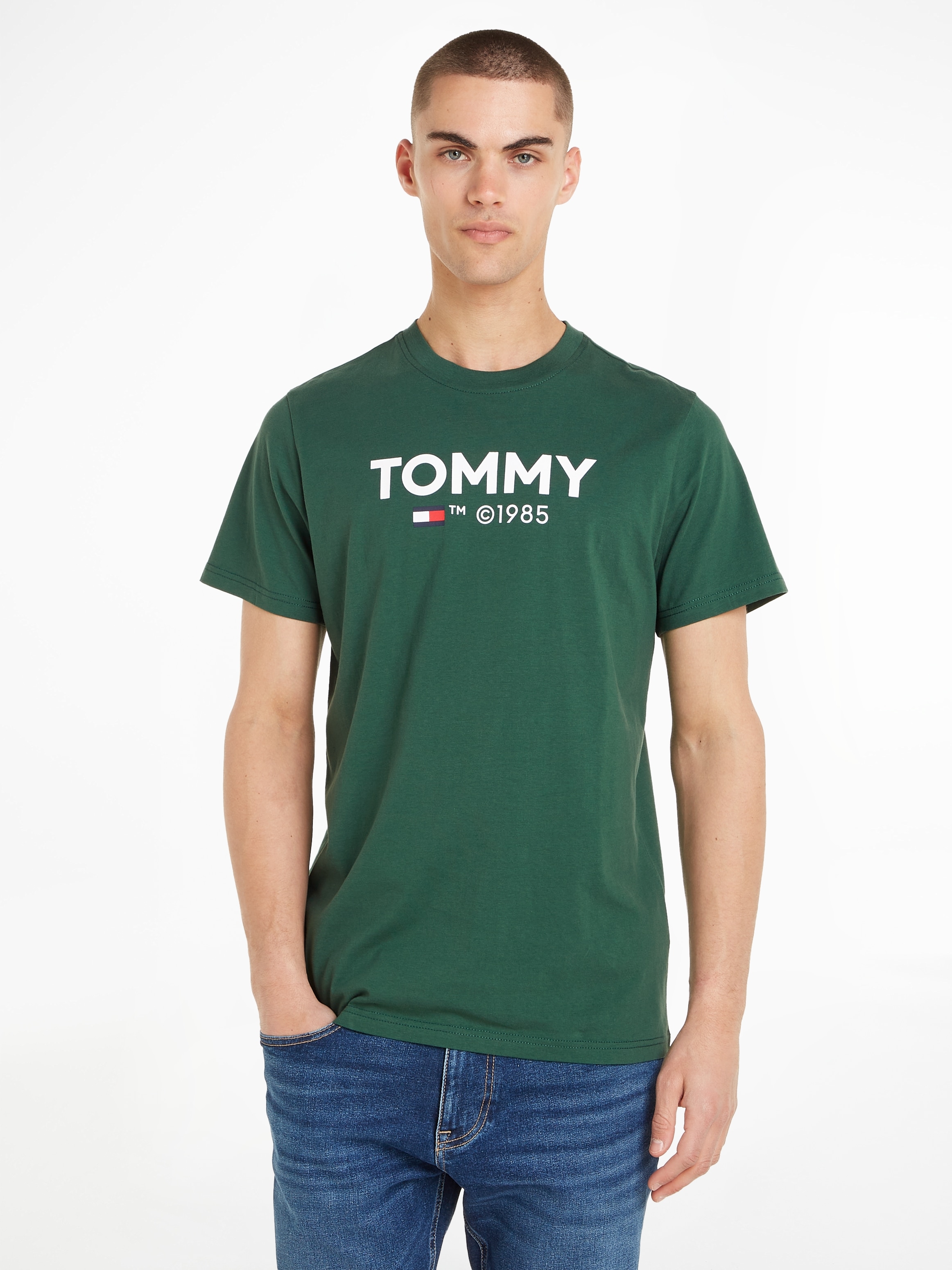 Tommy Jeans T-Shirt »TJM SLIM ESSENTIAL TOMMY TEE«, mit grossem Tommy Druck auf der Brust