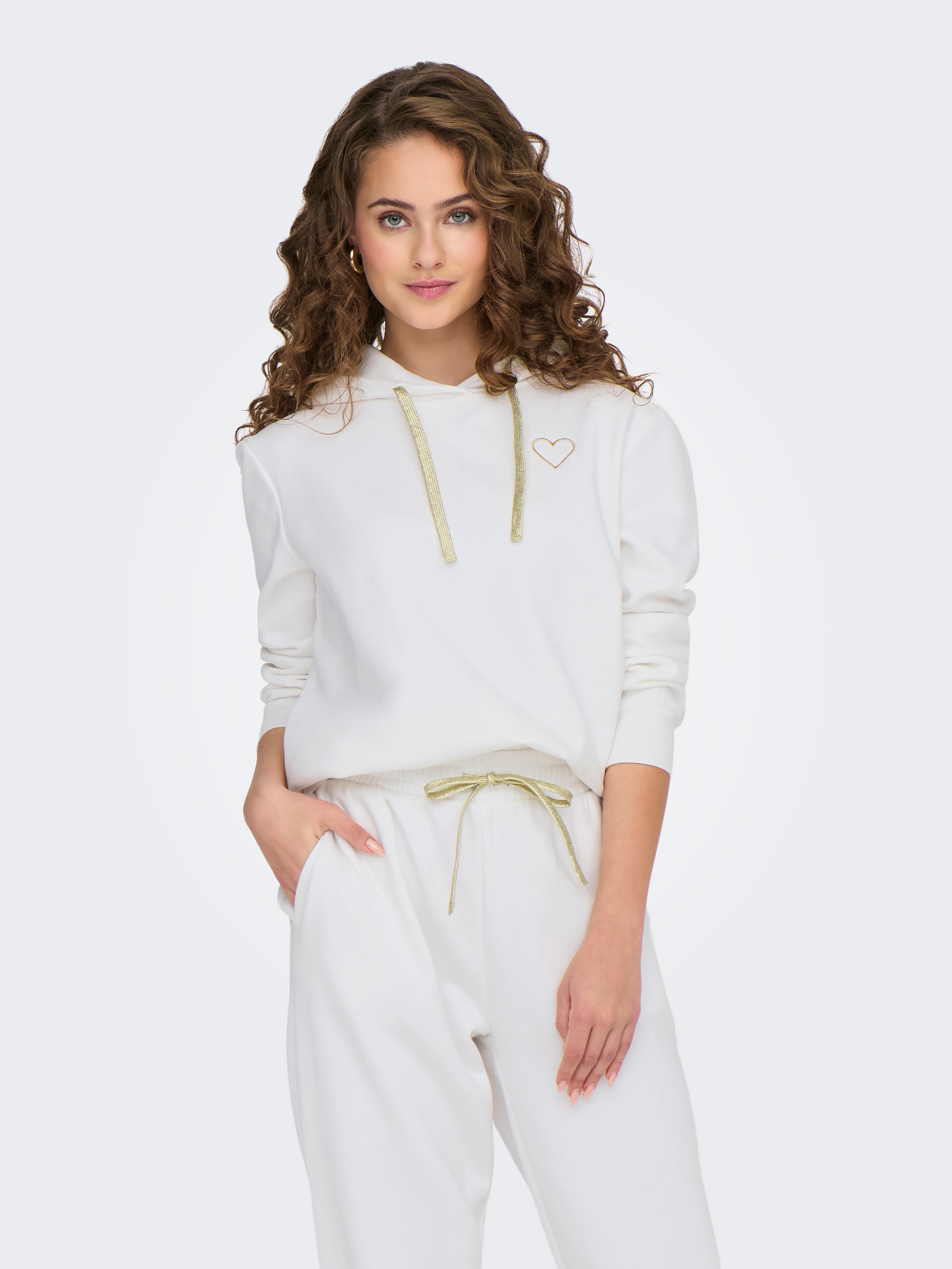 Image of ONLY Kapuzensweatshirt "ONLNOLI L/S HEART HOOD SWT NOOS", Baumwollmischung, regular fit