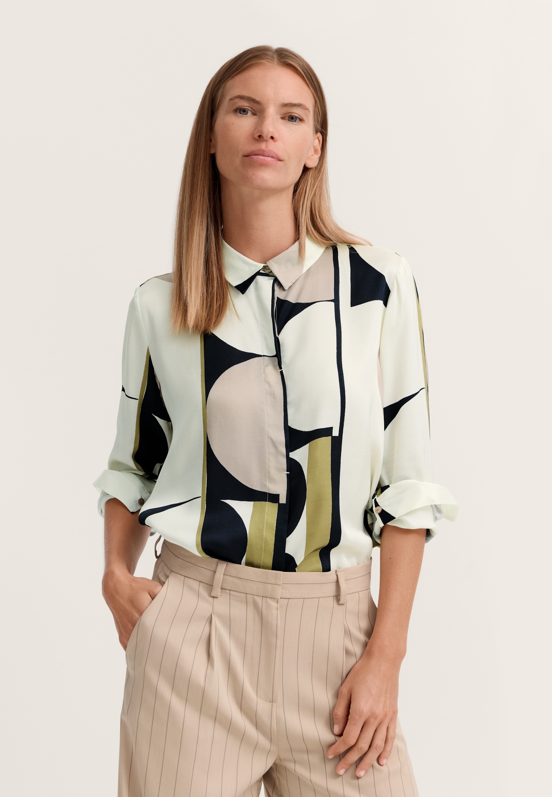 Image of bugatti Hemdbluse "Viskose" mit verdeckter Knopfleiste