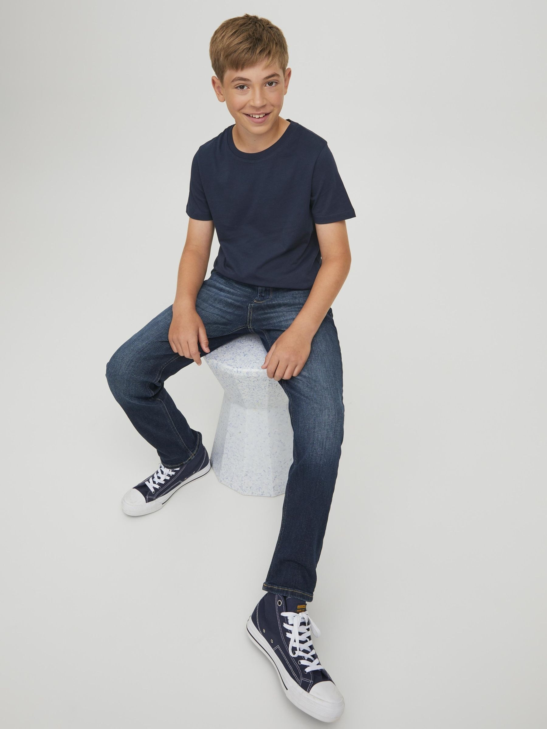 Jack & Jones Junior Rundhalsshirt »JJEORGANIC figurbetont, atmungsaktiv, kombinierbar« unifarben, casual, slim fit, Jersey, Rundhals