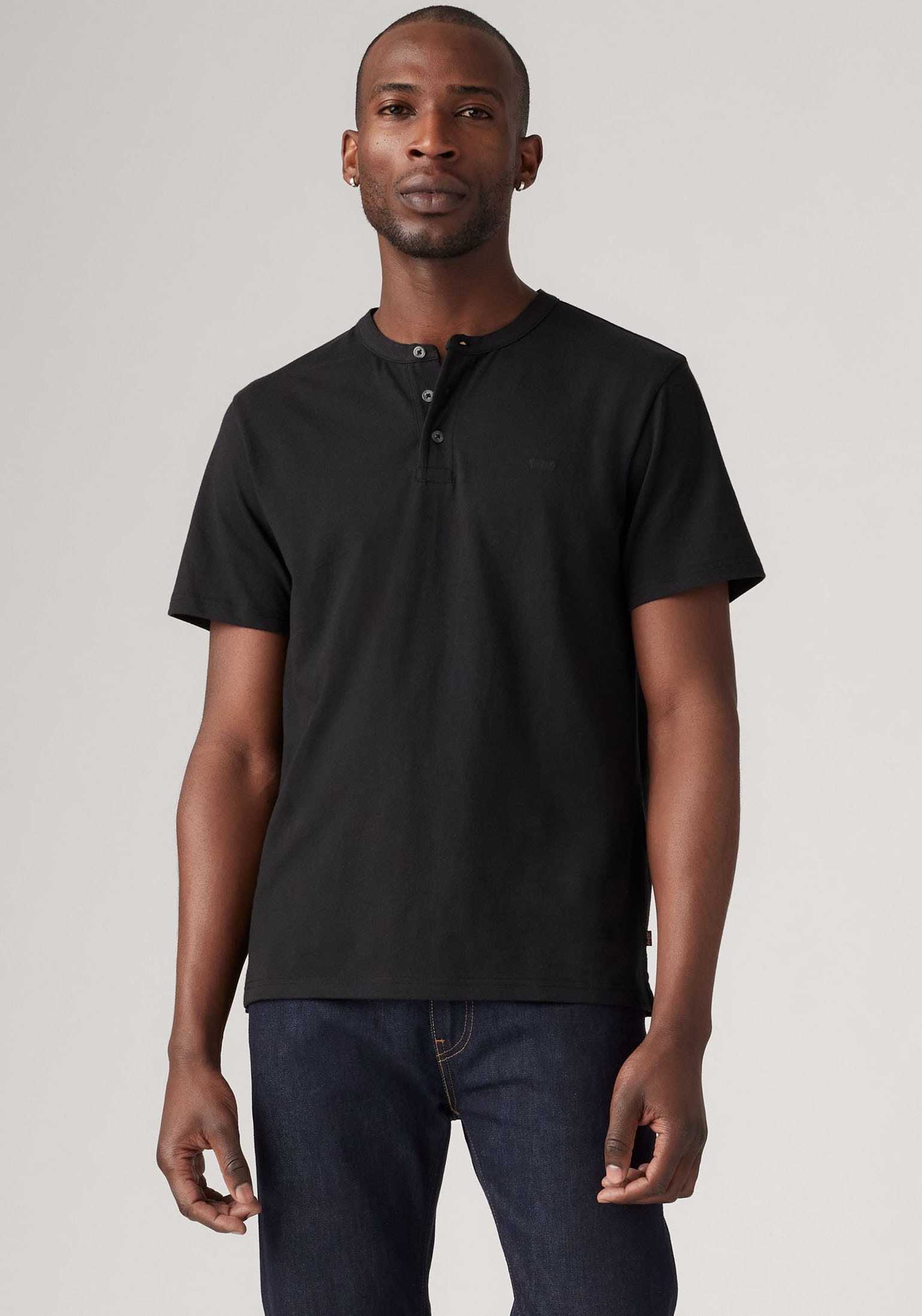 Levi's® Henleyshirt, mit Logo Stickerei