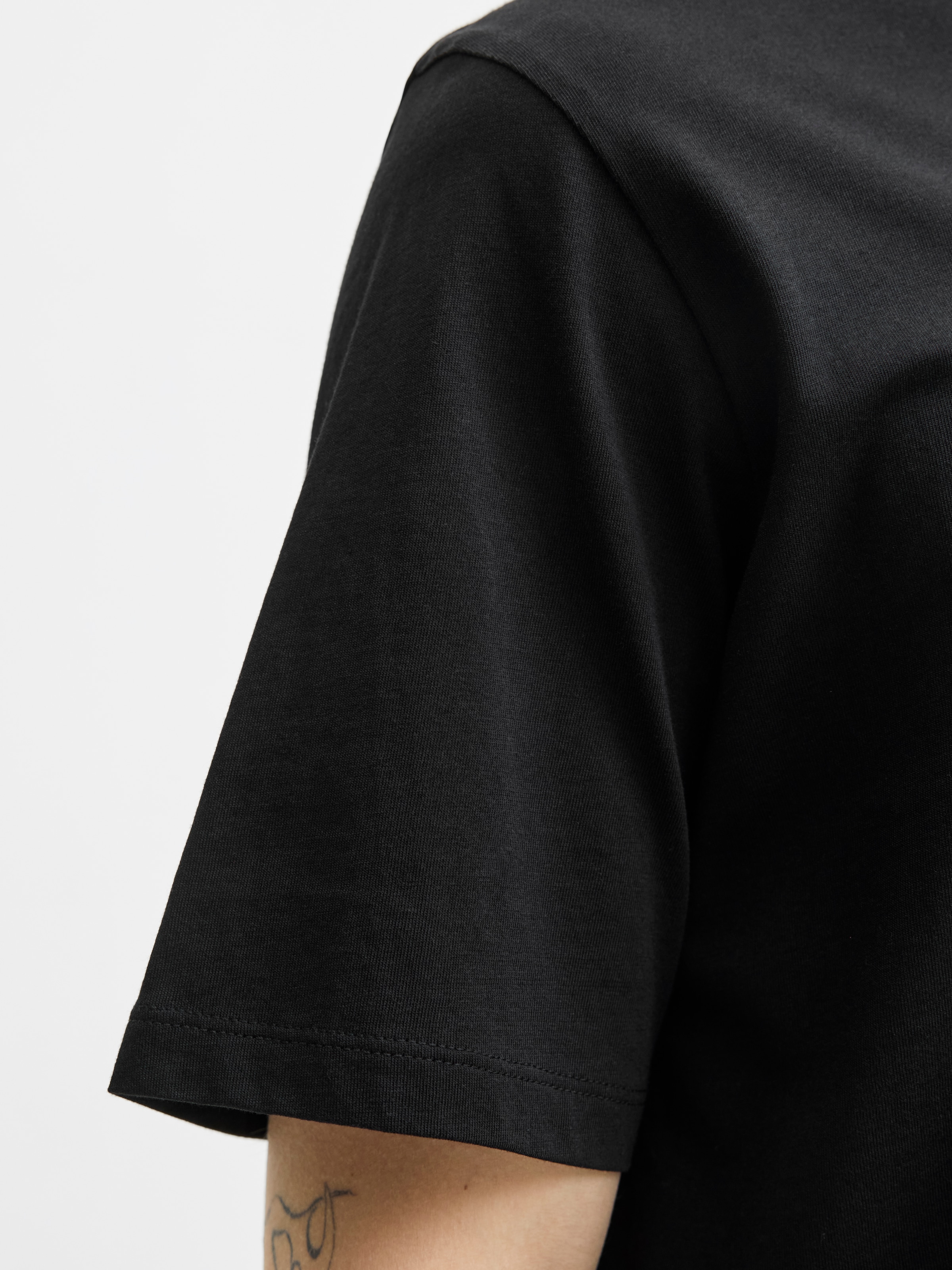 Jack & Jones Shirt à col rond »JJELOGO TEE SS O-NECK 2 COL AW25 SN«
